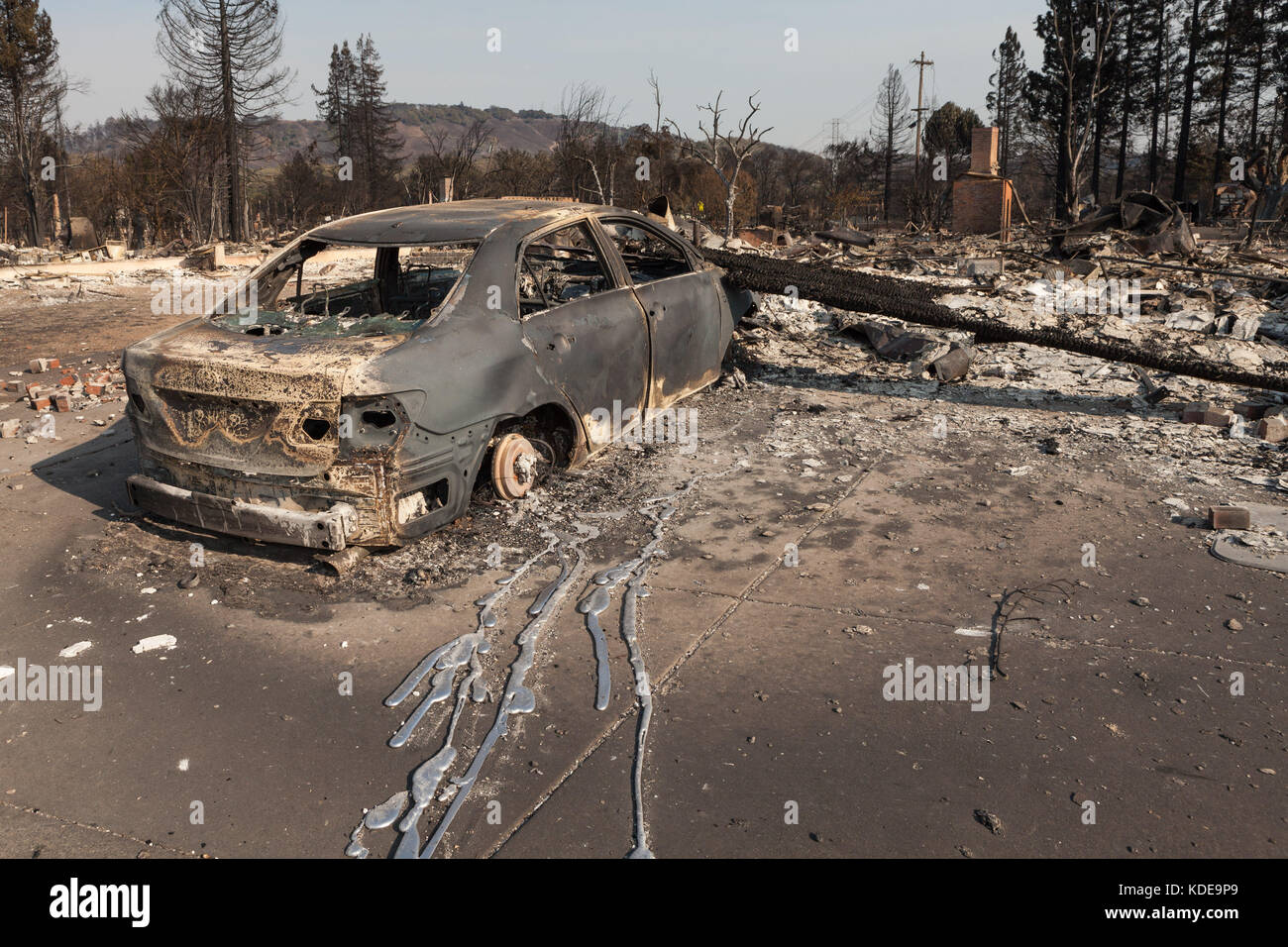 Santa Rosa, California, USA. 13th Oct, 2017. Harden pools of melted aluminum testify to the intensity of the fires that hit Santa Rosa, California. Credit: Rustin Gudim/ZUMA Wire/ZUMAPRESS.com/Alamy Live News Stock Photo