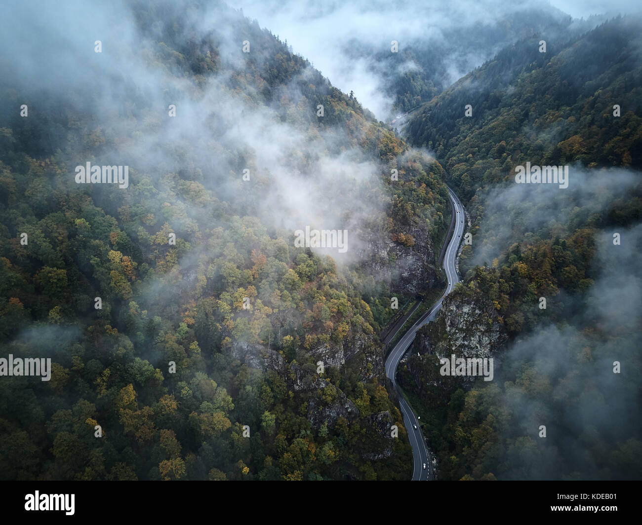 Aerial 4k drone fly through hi-res stock photography and images - Alamy