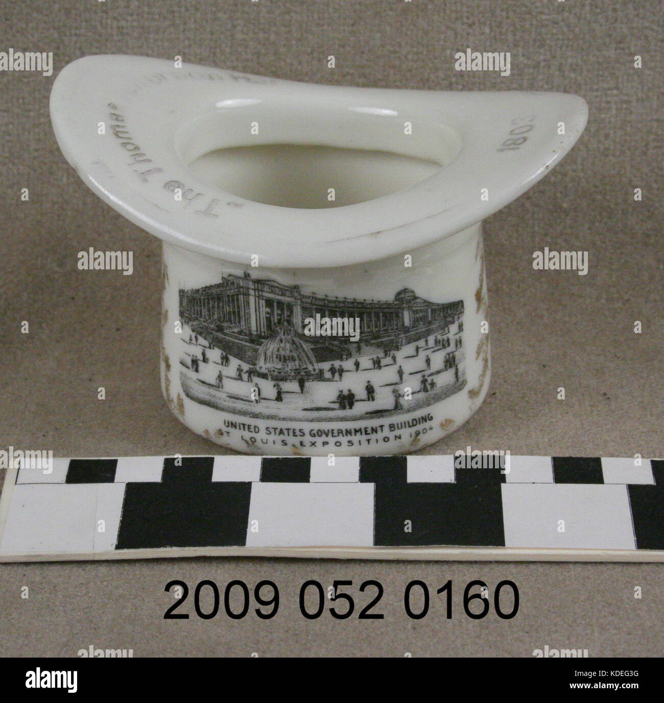 Large White Ceramic Top Hat With Black Transfer Image of the United