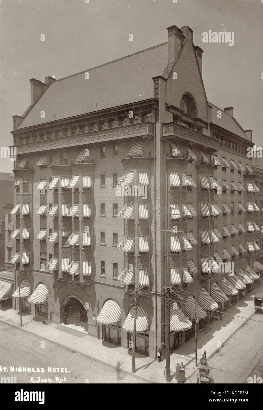 St. Nicholas Hotel. 407 North Eighth Street. (Also called the Victoria Building. Designed by Louis Sullivan) Stock Photo
