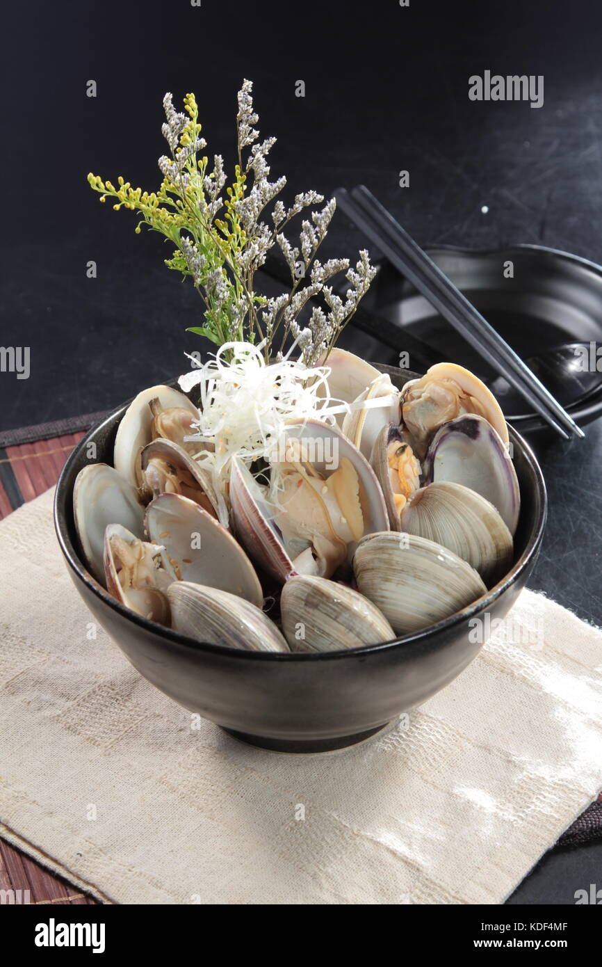 clam or mussel cuisine Stock Photo Alamy