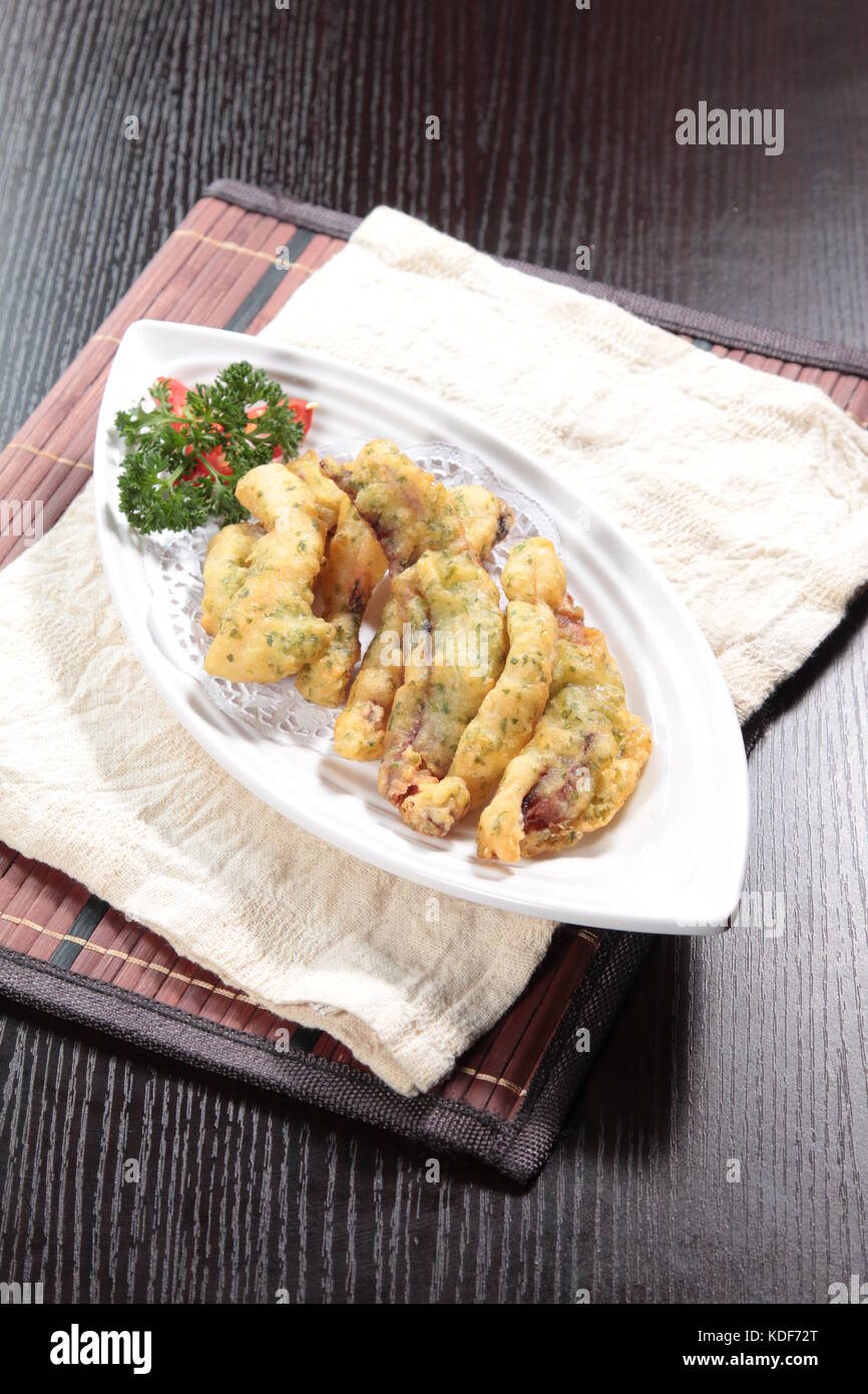 deep fried fish Stock Photo - Alamy