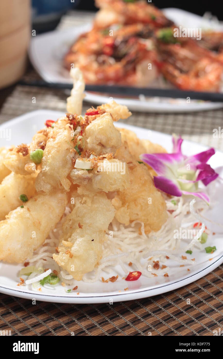 deep fried fish Stock Photo - Alamy