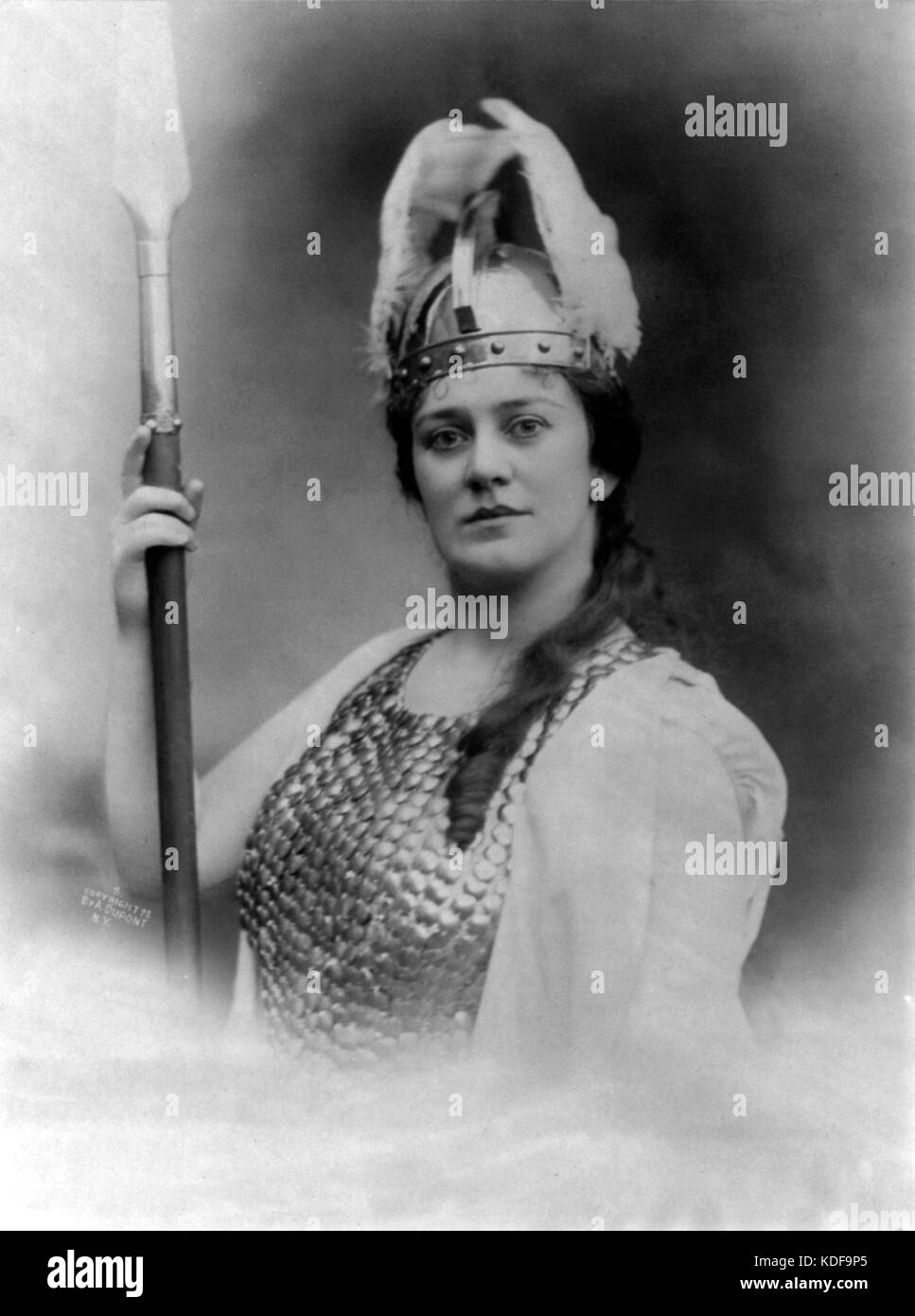 Lillian Nordica as Brunnhilde cph.3a02924 Stock Photo