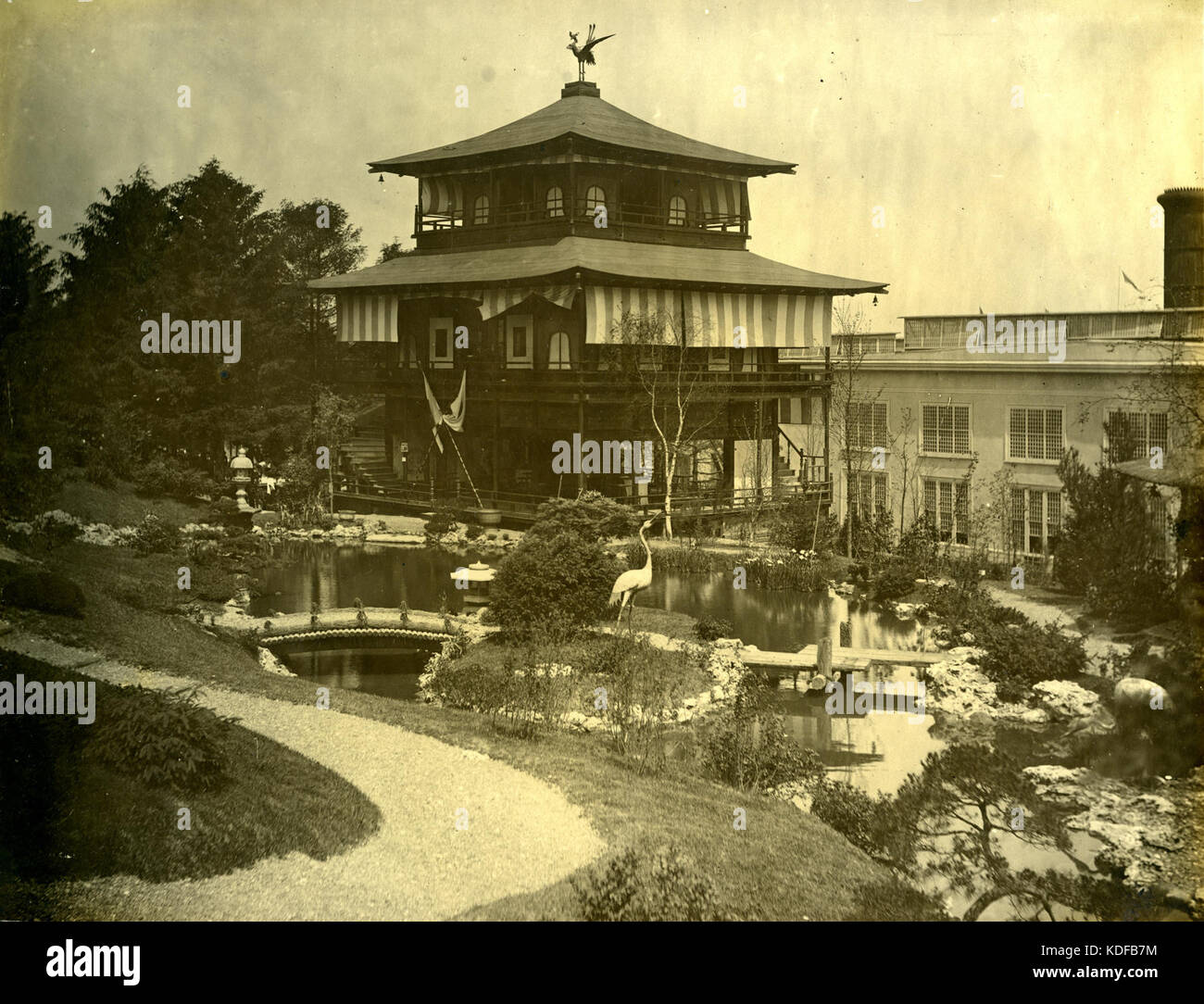 Japanese Tea House, fronting on lake (1904 World's Fair) Stock Photo