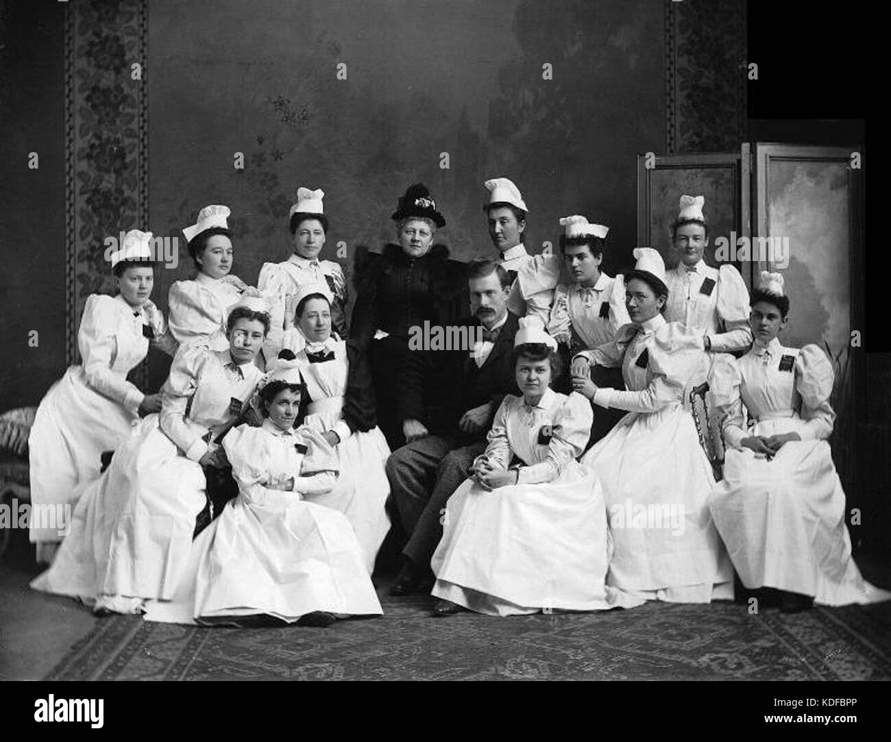 19th century nurses Black and White Stock Photos & Images - Alamy