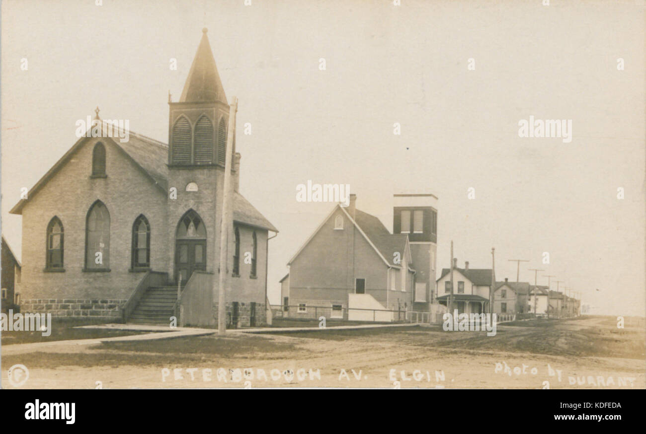 Peterborough Avenue, Elgin (HS85 10 21520 Stock Photo Alamy