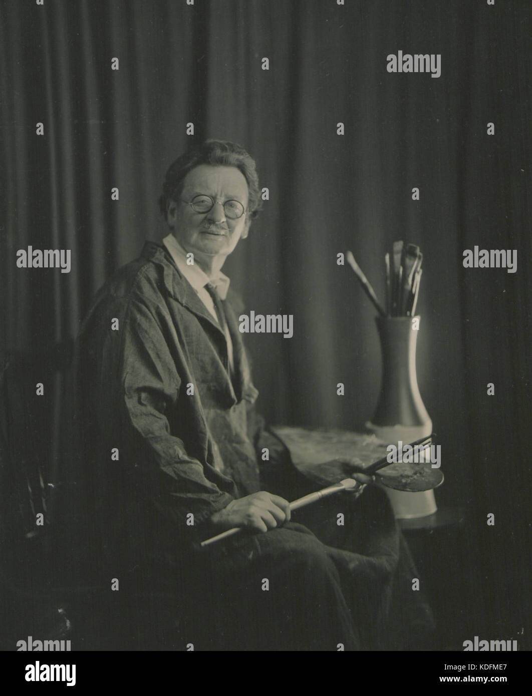 John Innes No 3 (HS85 10 41966 Stock Photo - Alamy