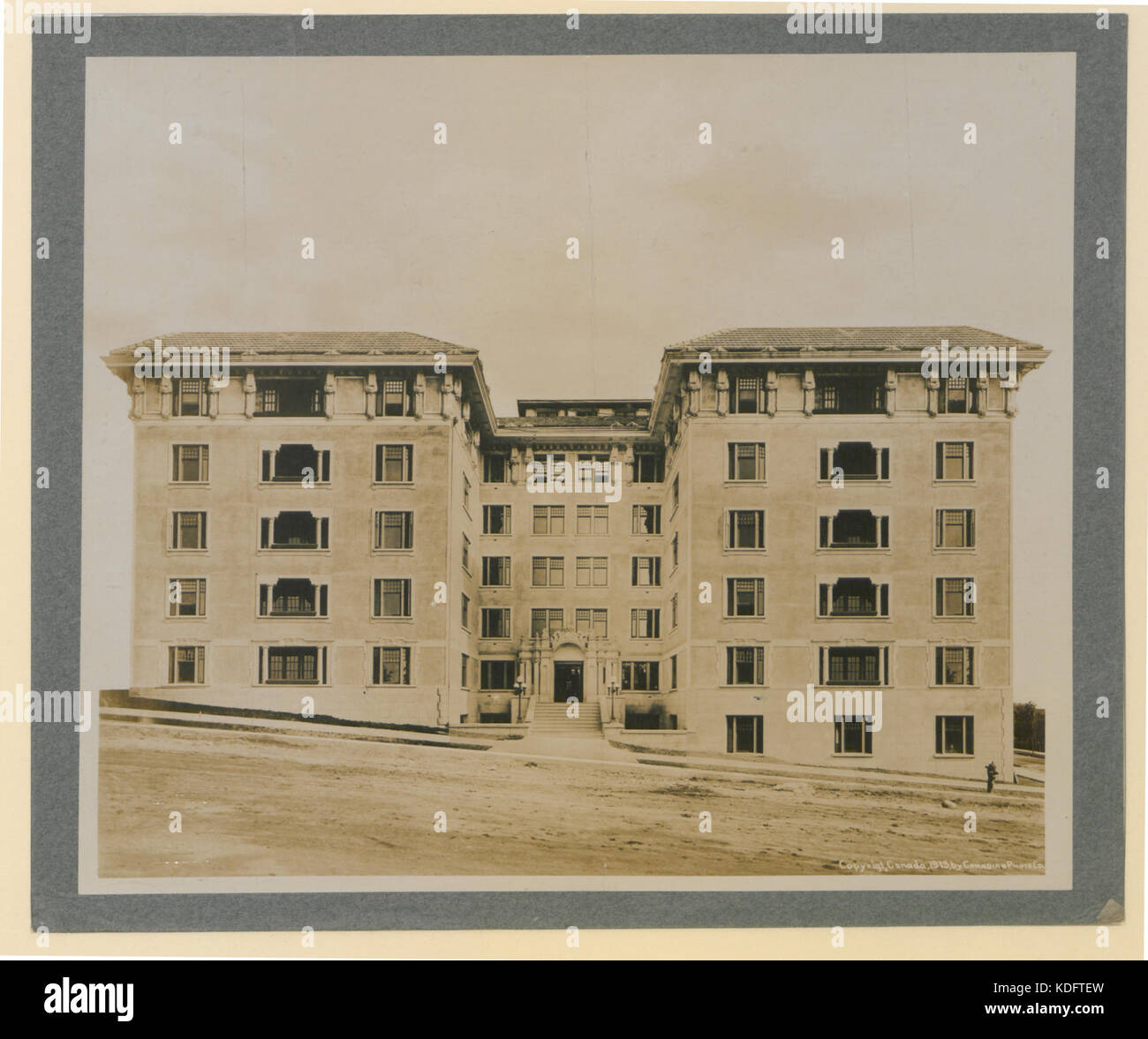 Kensington Apt, Vancouver, 1913 (HS85 10 27650 Stock Photo Alamy