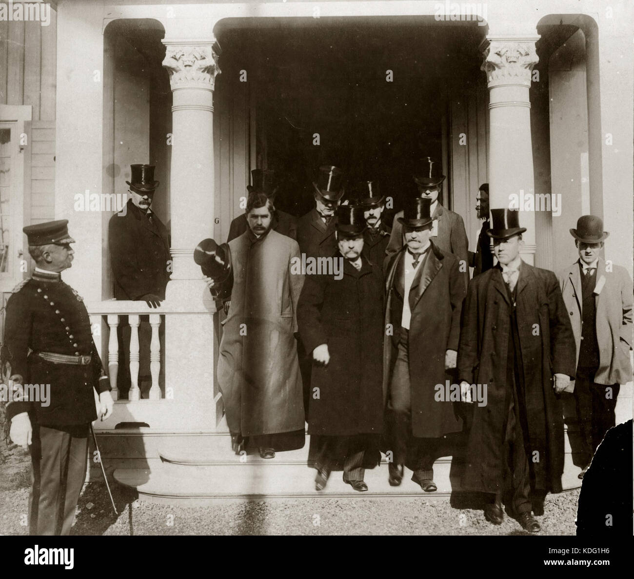 President Theodore Roosevelt and David R. Francis leaving the Sweden ...