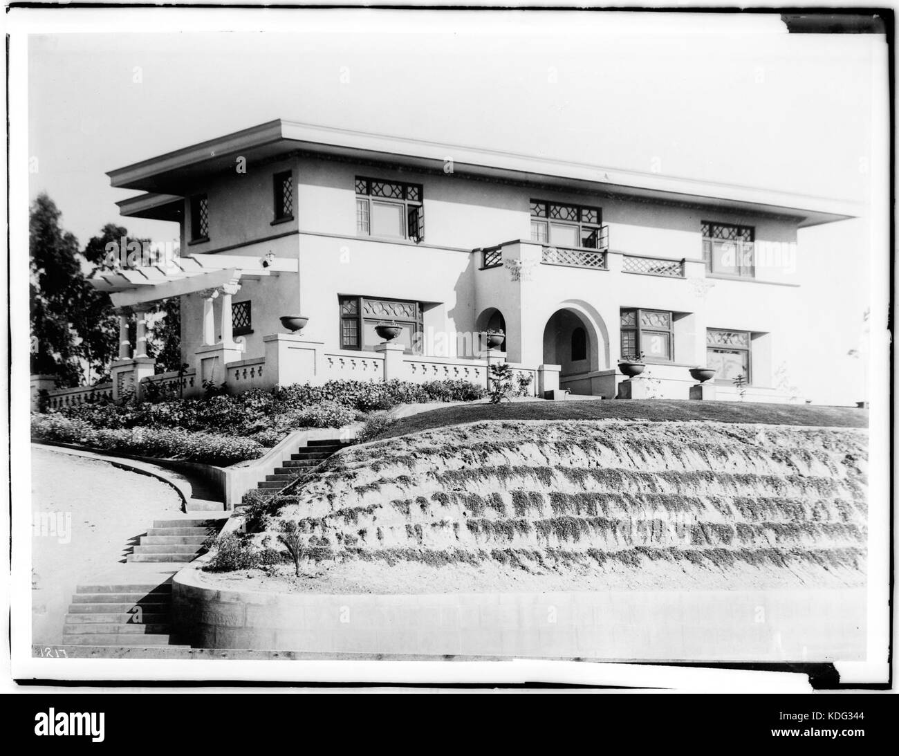 Mission style residence of John Parkinson, architect, at Sixth Street