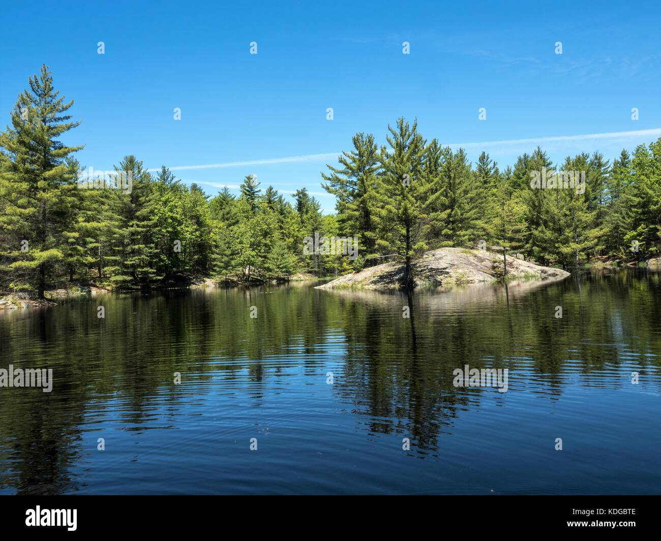 Muskoka lakes hires stock photography and images Alamy