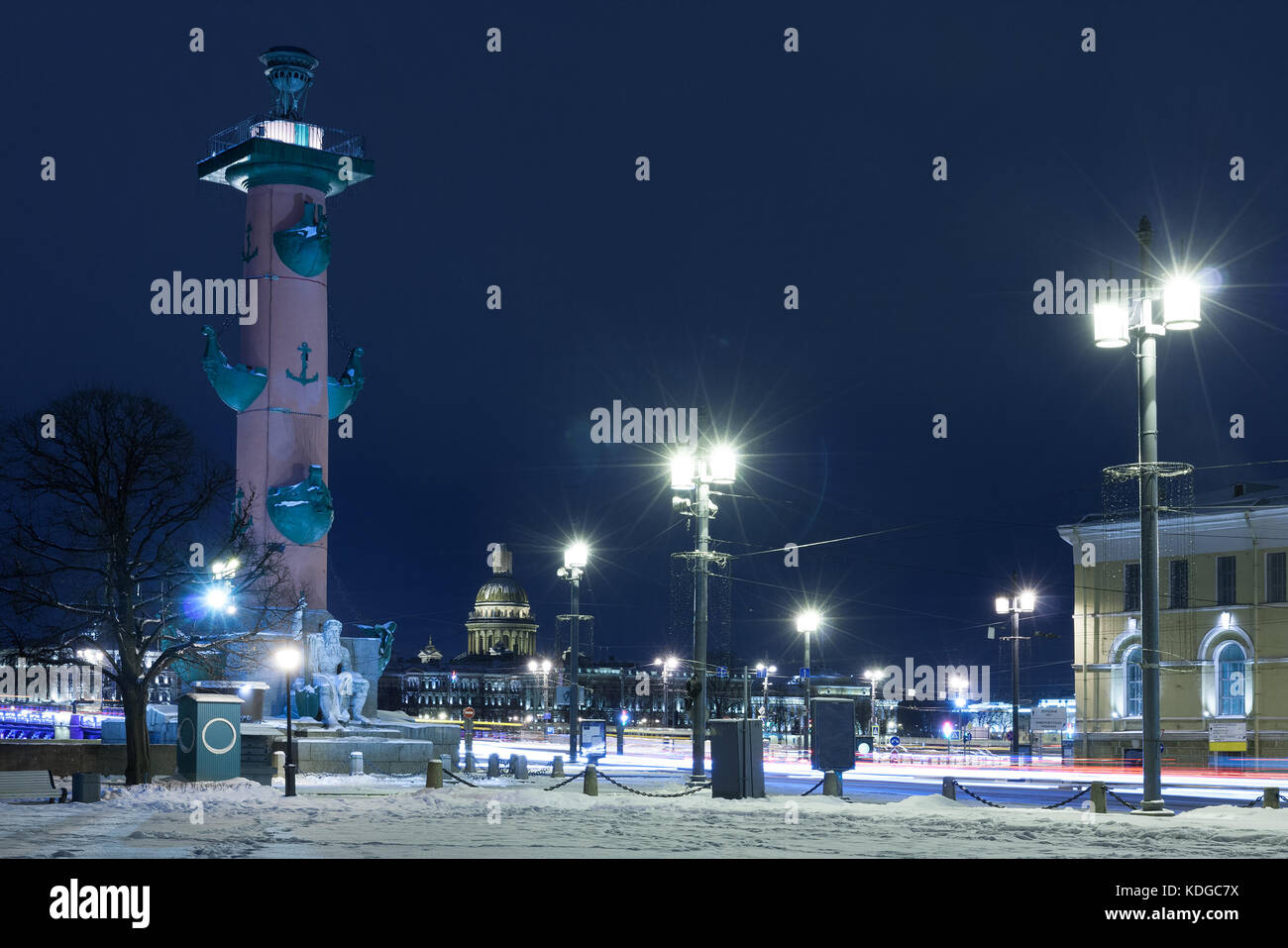 Old historical architecture landmark and touristic spot in Saint Petersburg, Russia: the Spit of the Vasilievsky island by a winter night with the ros Stock Photo