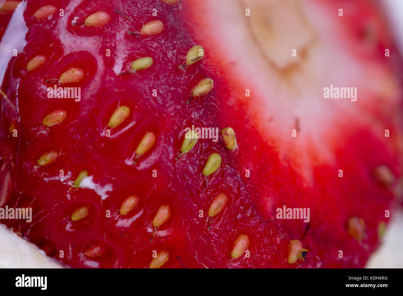 Close up detailed view of sweet yummy strawberry Stock Photo - Alamy