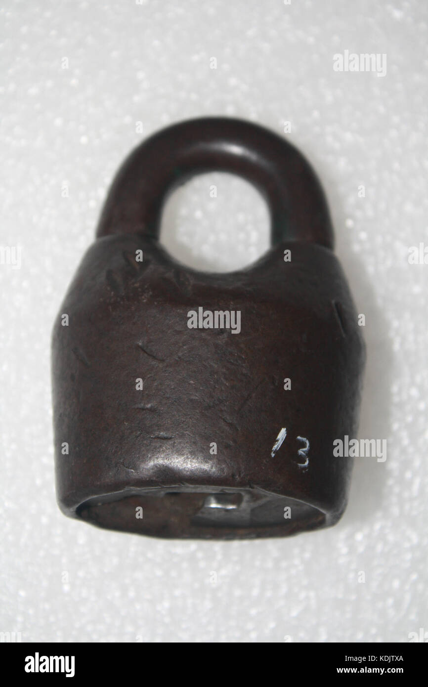 Padlock and Key from the First St. Louis Jail Stock Photo Alamy