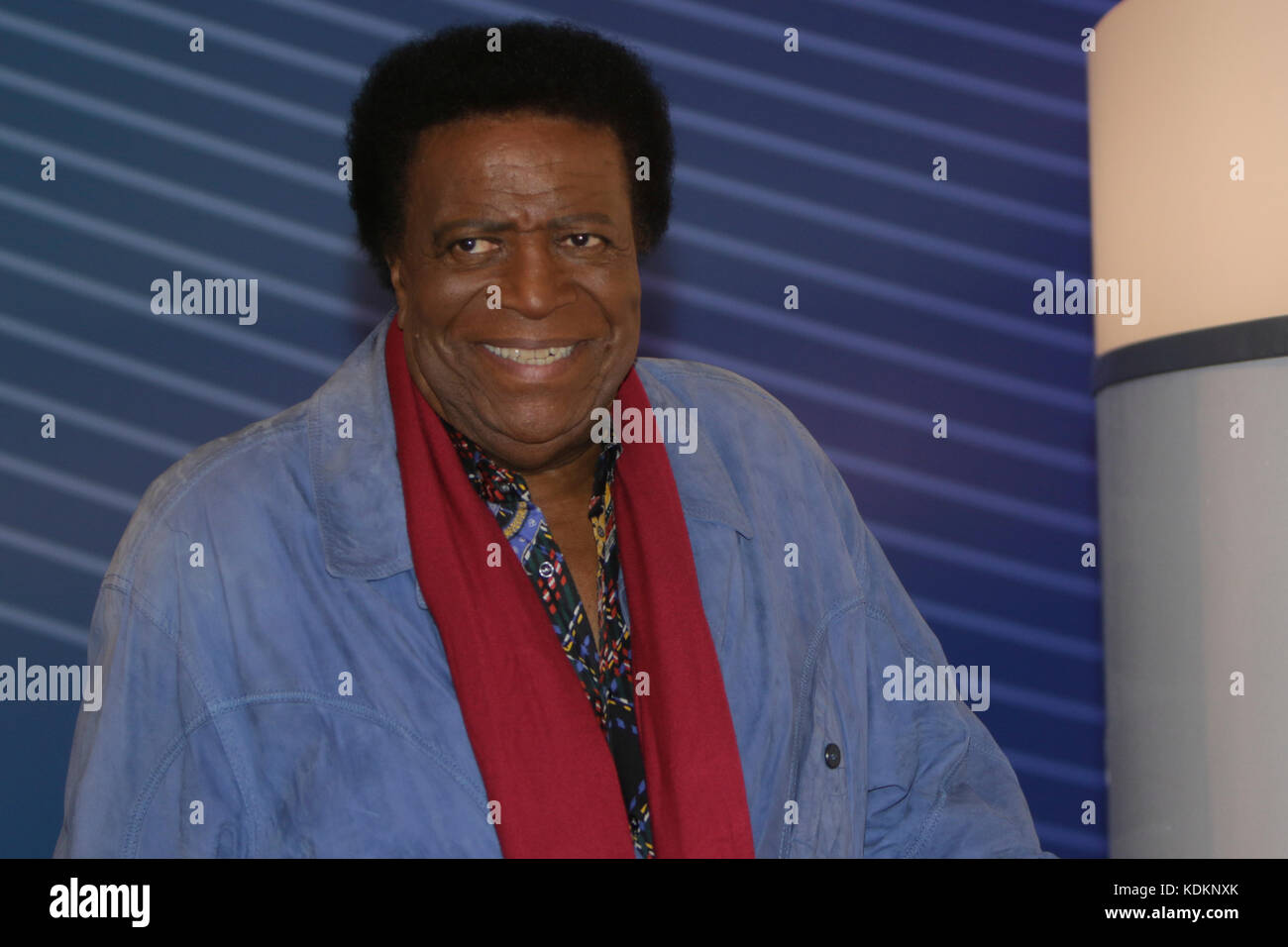 Frankfurt, Germany. 14th October 2017. German Schlager singer Roberto Blanco arrives for an interview at the German public broadcaster ARD at the Frankfurt Book Fair. The Frankfurt Book Fair 2017 is the world largest book fair with over 7,000 exhibitors and over 250,000 expected visitors. It is open from the 11th to the 15th October with the last two days being open to the general public. Credit: Michael Debets/Alamy Live News Stock Photo