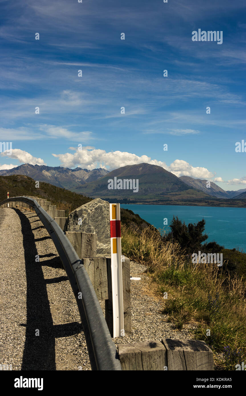 Mount Creighton, Otago • New Zealand   The way to Queenstown Stock Photo