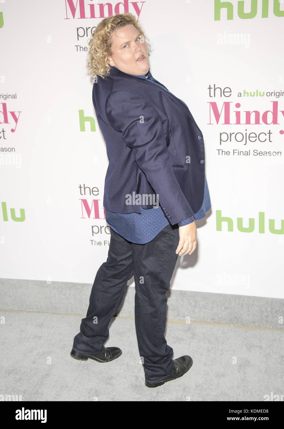 Fortune feimster mindy hi-res stock photography and images - Alamy