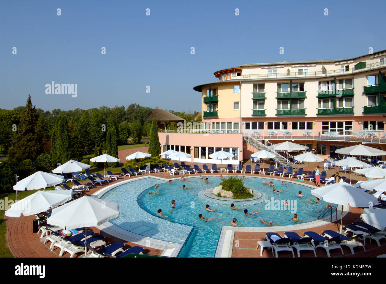 Ungarn, Heviz, Rogner-Hotel Lotus Therme Stock Photo - Alamy