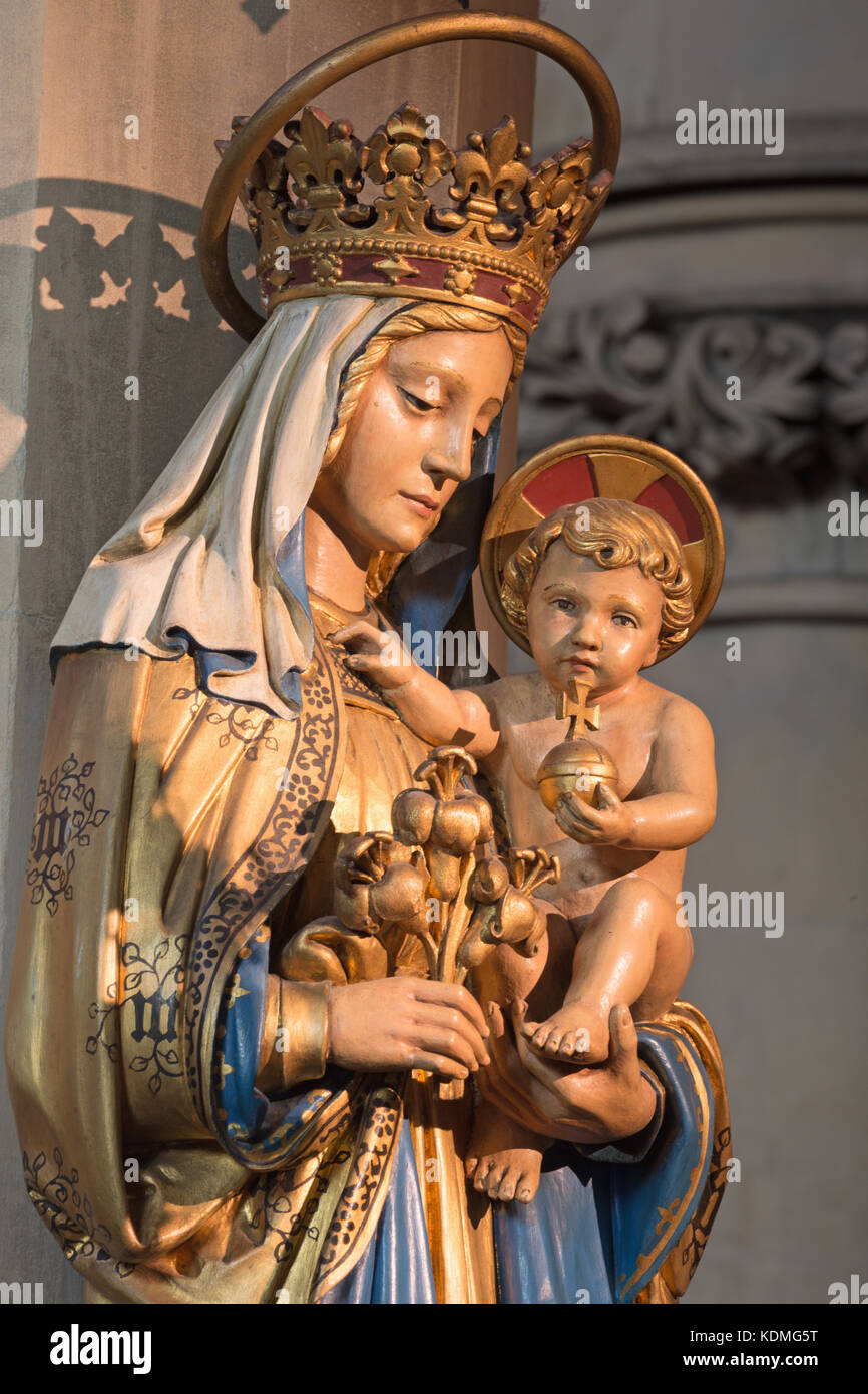 LONDON, GREAT BRITAIN - SEPTEMBER 17, 2017: The carved statue of Madonna in church St. Barnabas. Stock Photo