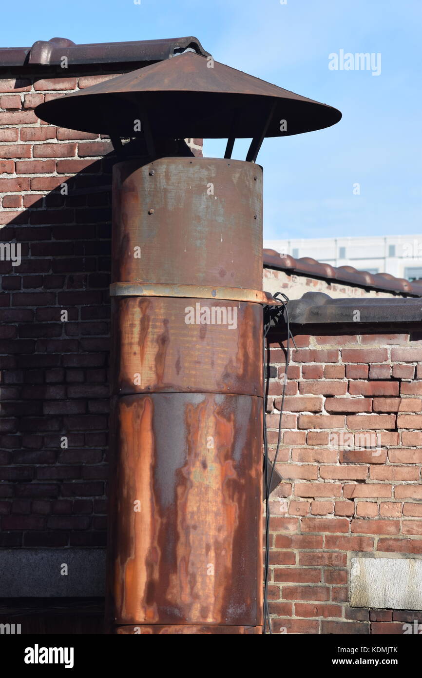 Rusting vents hi-res stock photography and images - Alamy