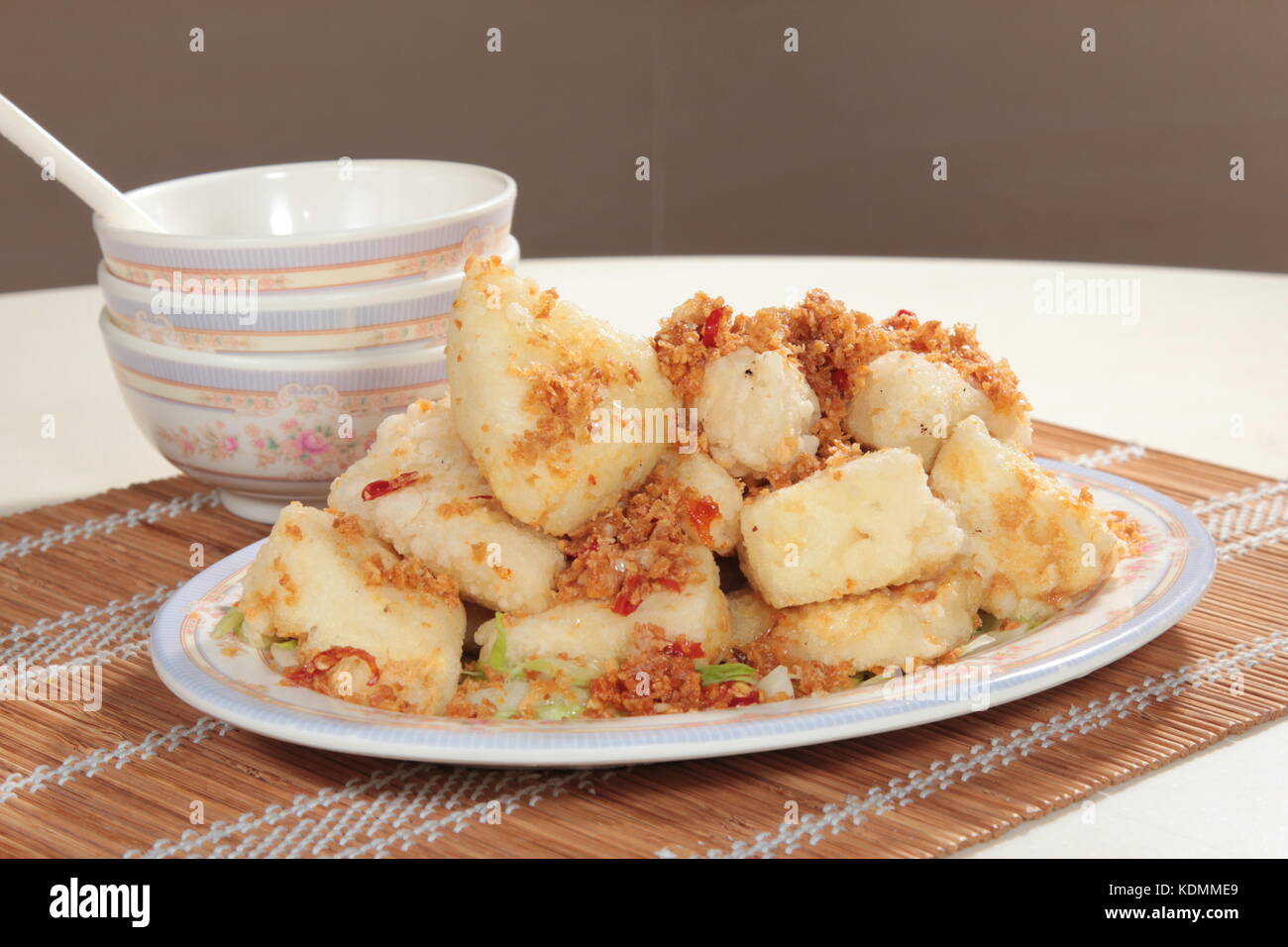 deep fried fish Stock Photo - Alamy