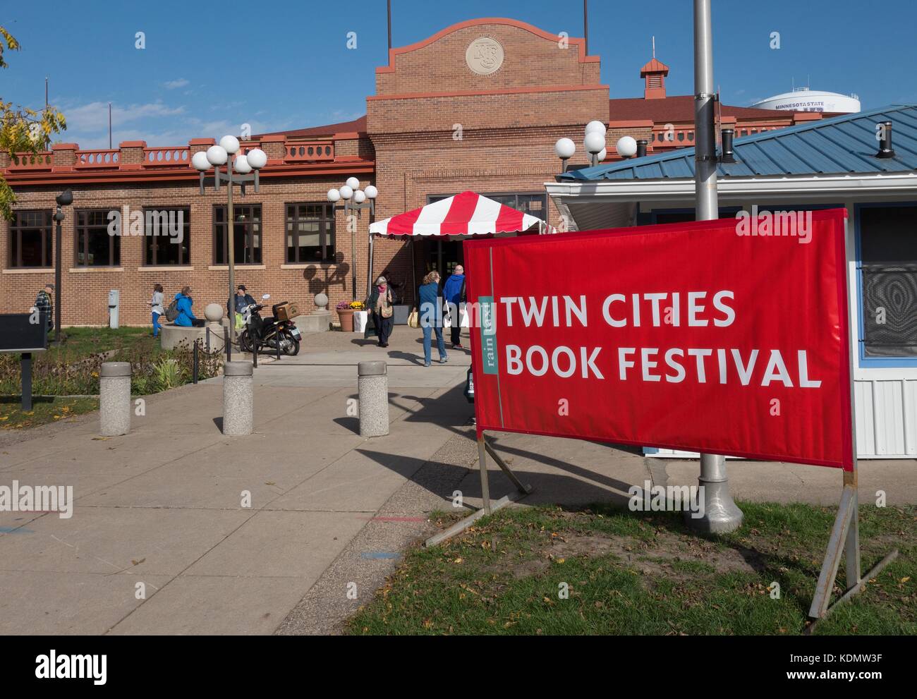 Twin cities book festival hires stock photography and images Alamy