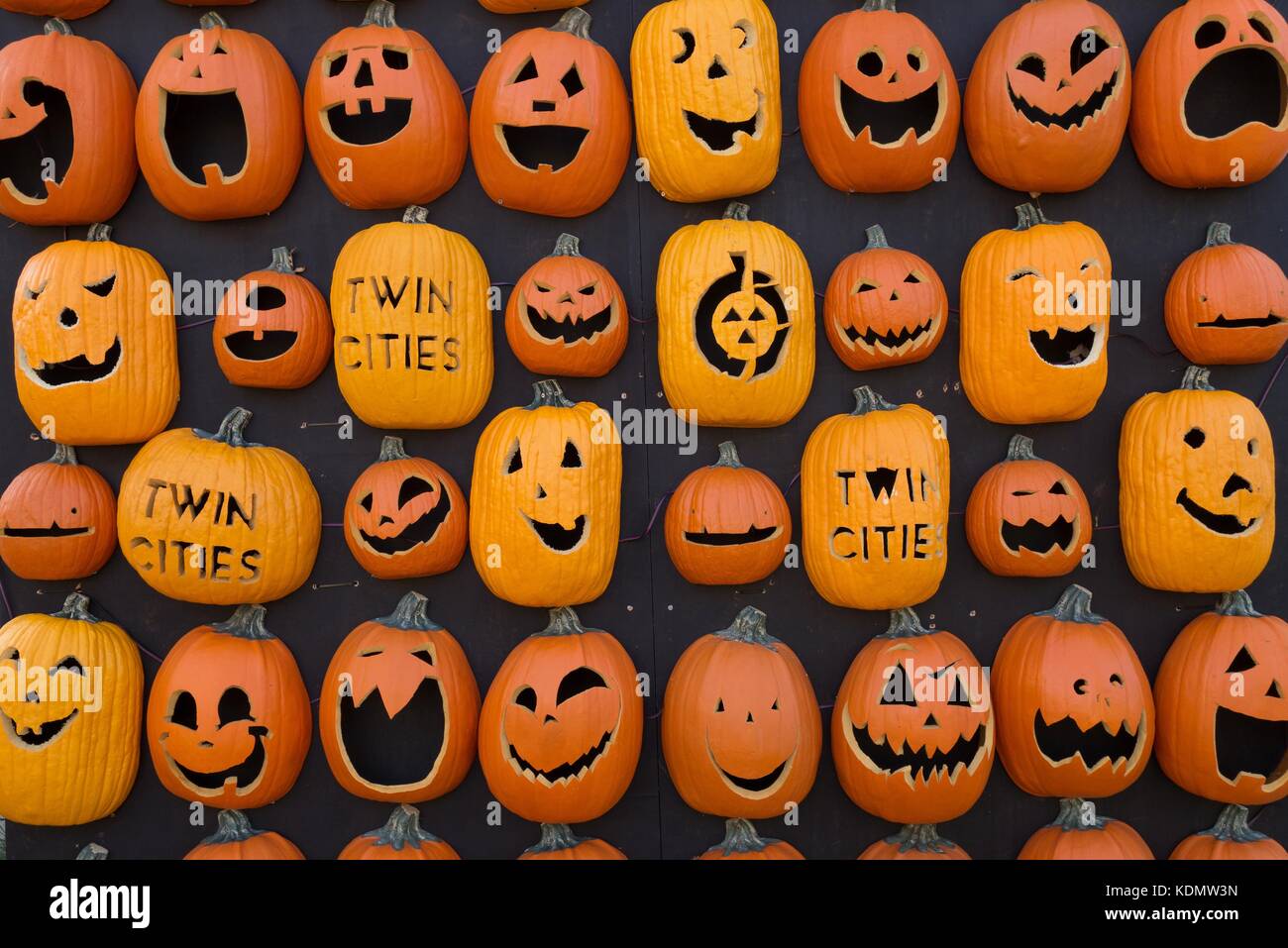 Jack o lanterns hi-res stock photography and images - Alamy