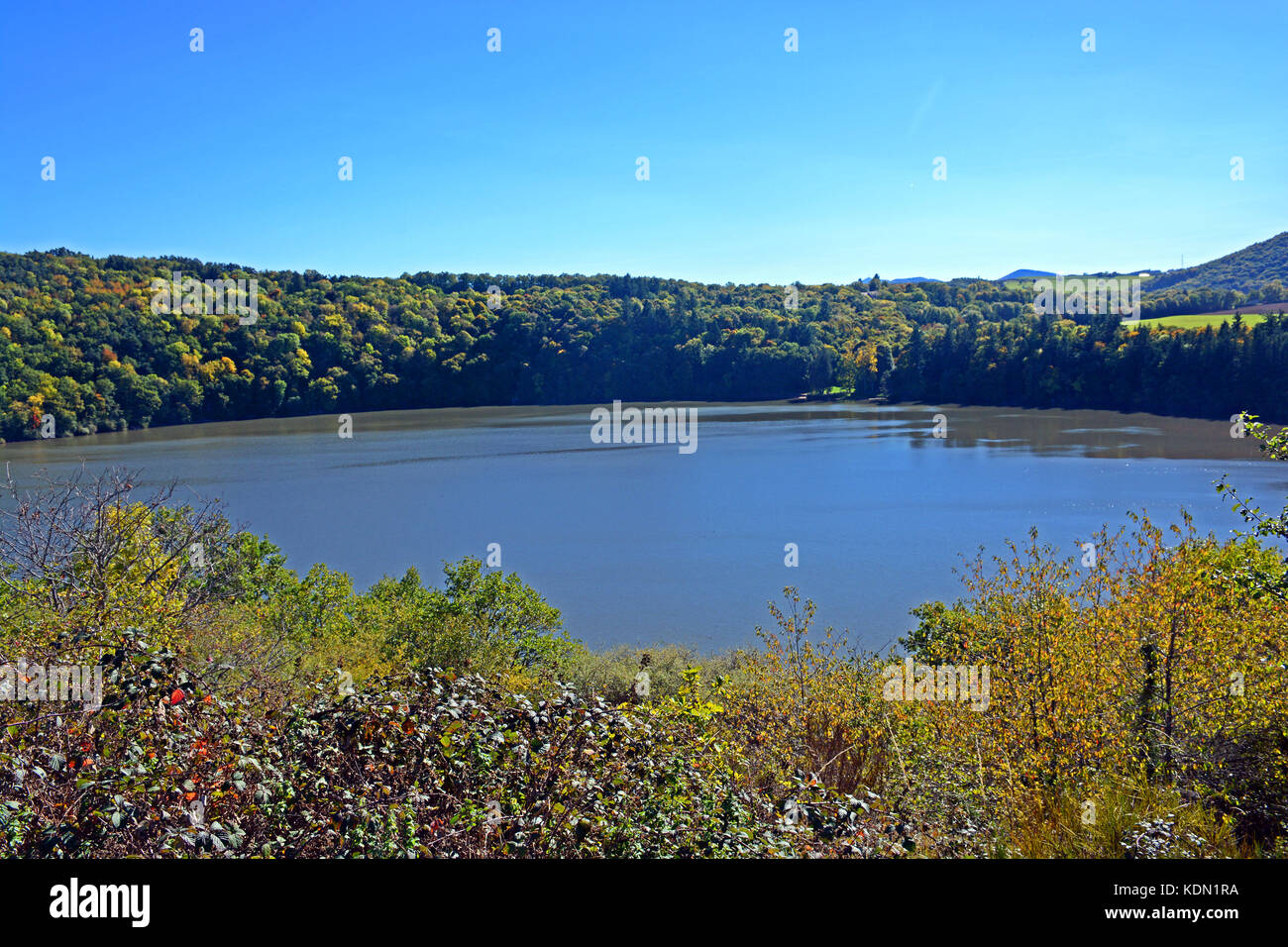 Gour de tazenat hires stock photography and images Alamy