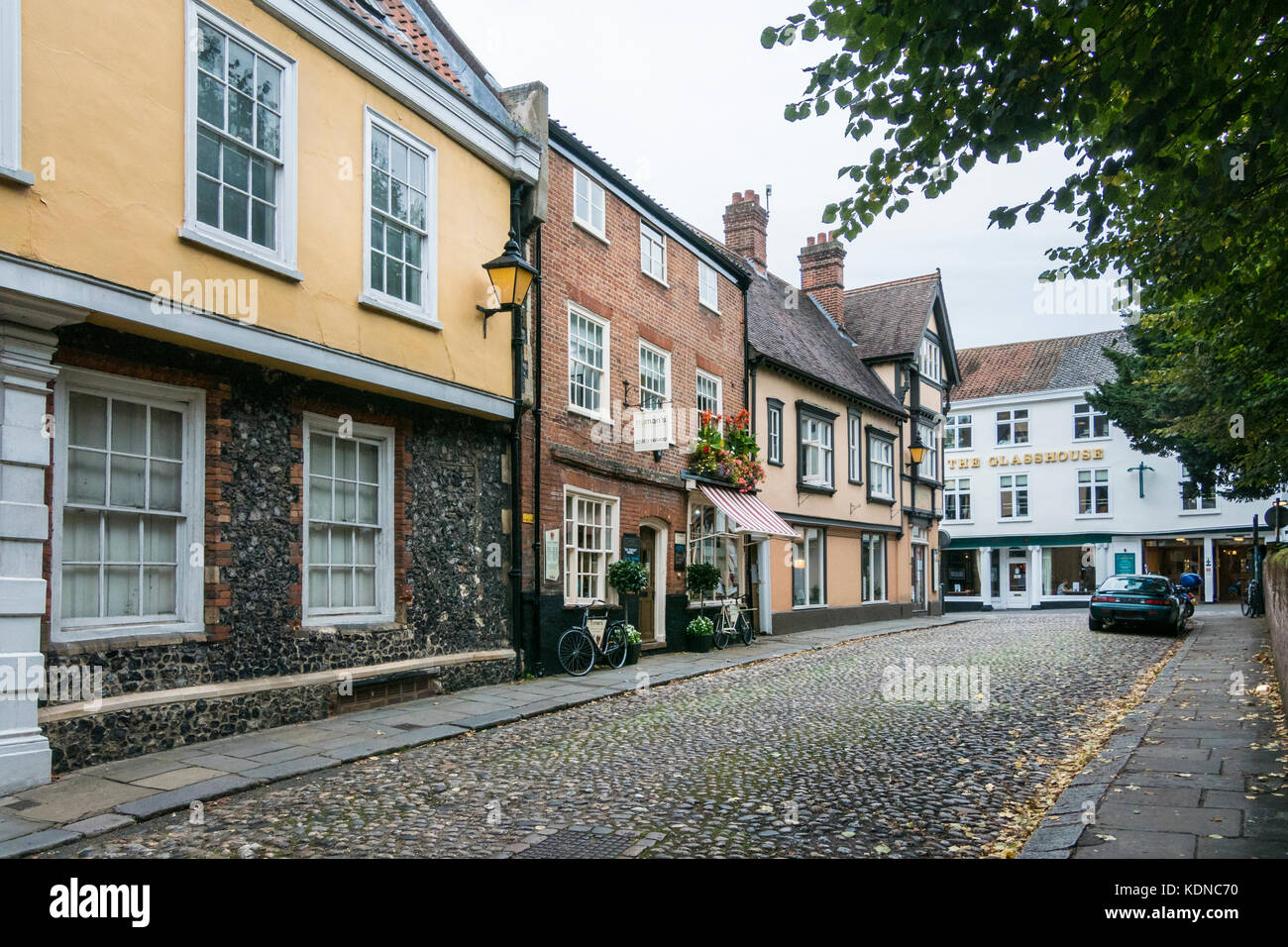 Ancient English cobbled street of Elm Hill, Norwich, Norfolk, UK Stock