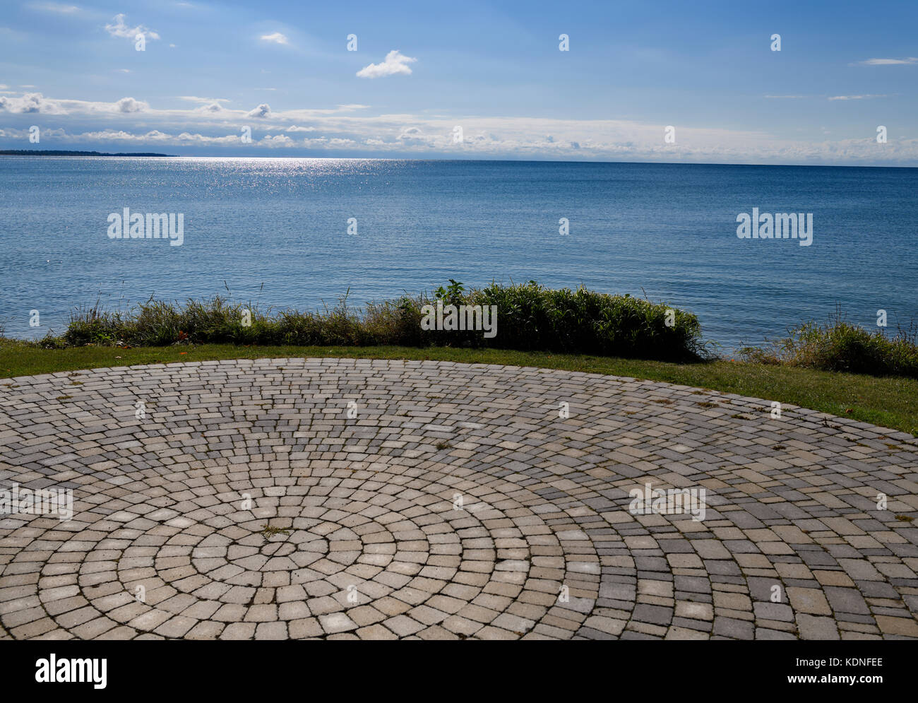 Interlocking pavers hi-res stock photography and images - Alamy