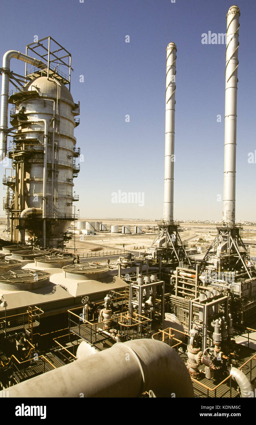 Ras Tanura, the largest oil refinery in the world, operated by Saudi