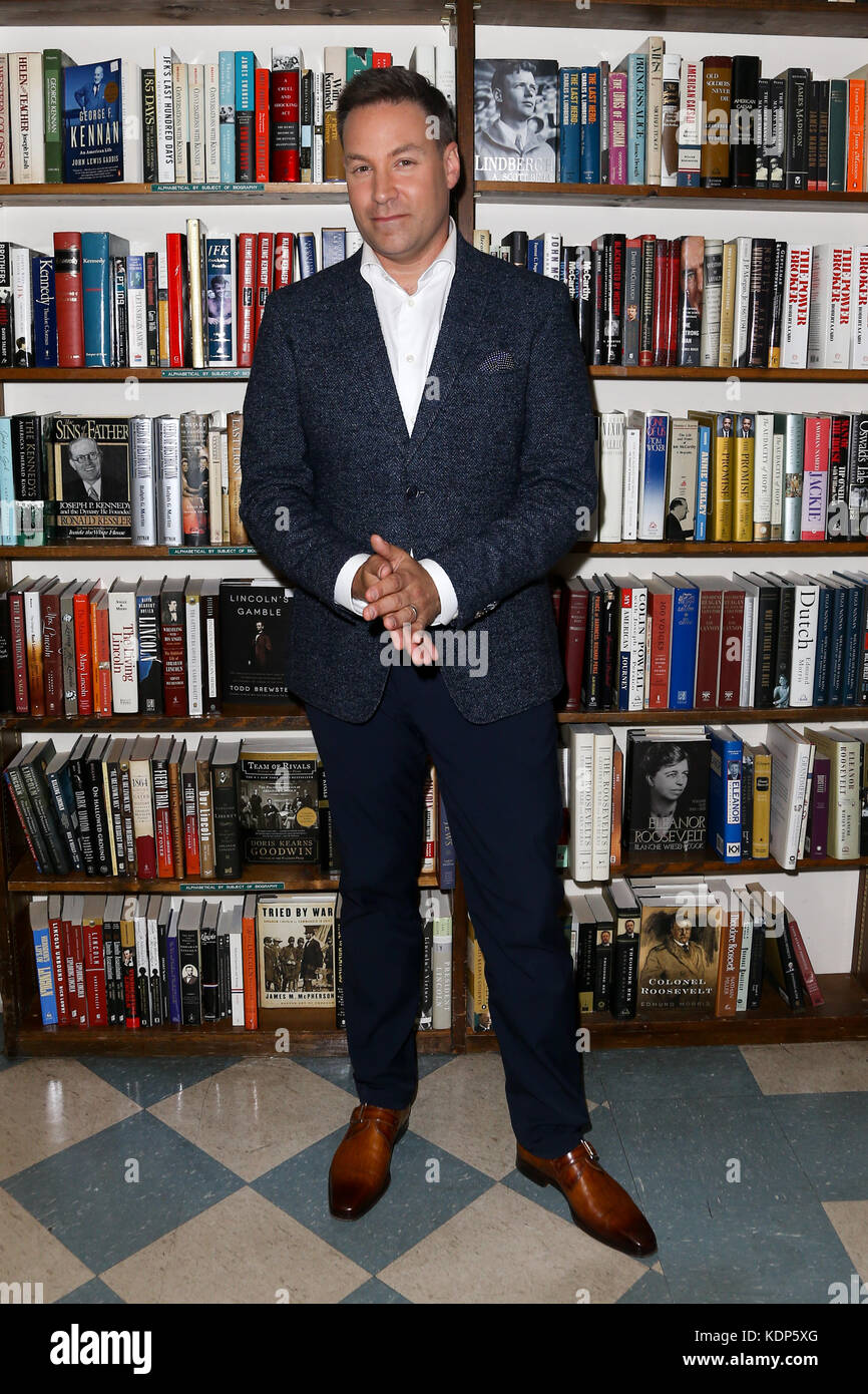 HUNTINGTON, NY-OCT 10: Jeff Rossen signs copies of his book, “Rossen to