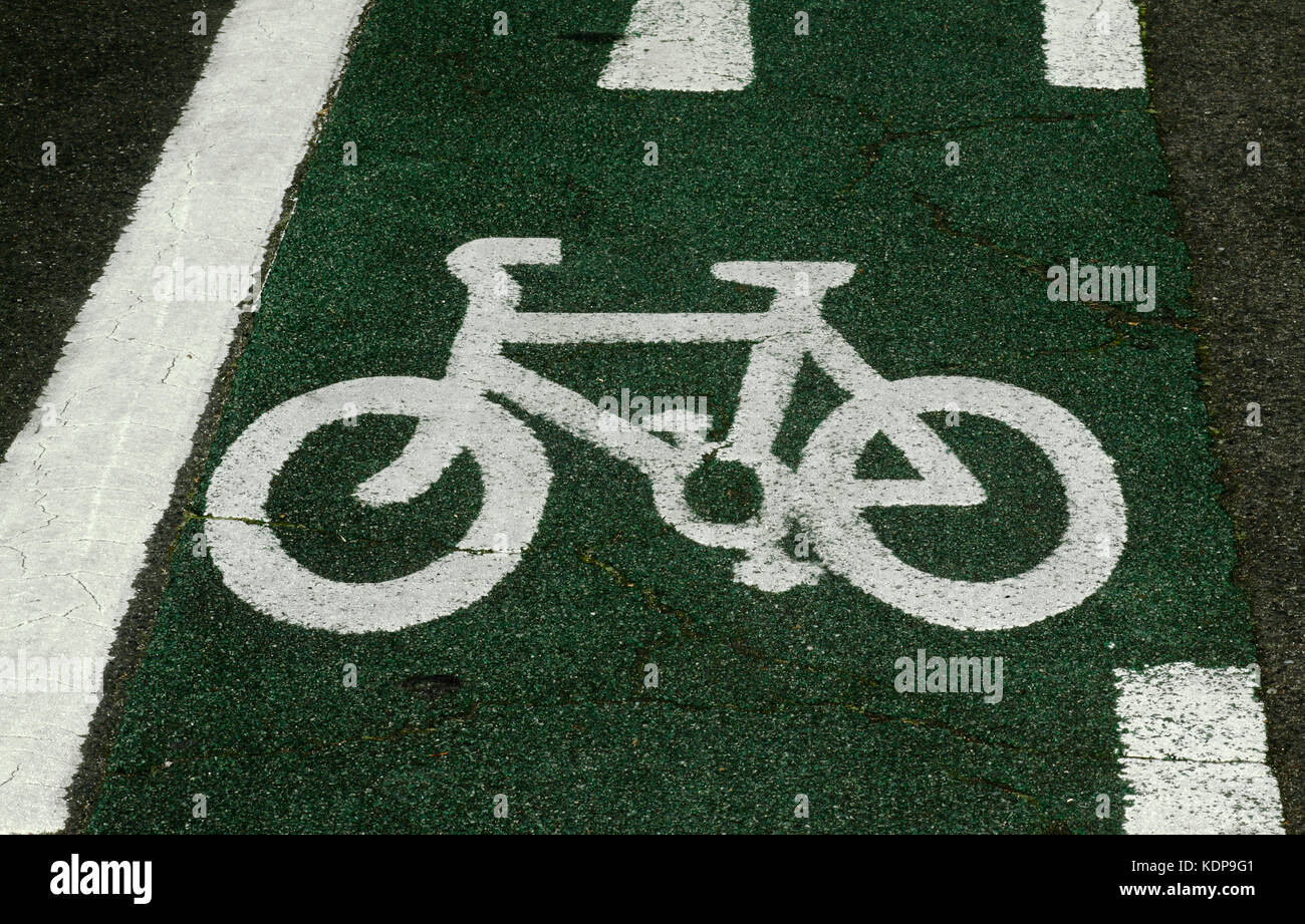Cycle Lane Road Markings Southwest London Stock Photo Alamy