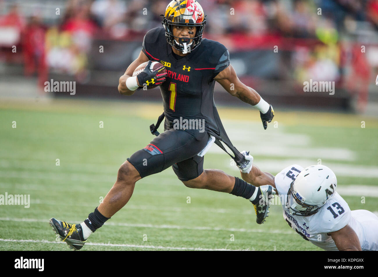 College Park, Maryland, USA. 14th Oct, 2017. Wide receiver DJ MOORE (1 ...
