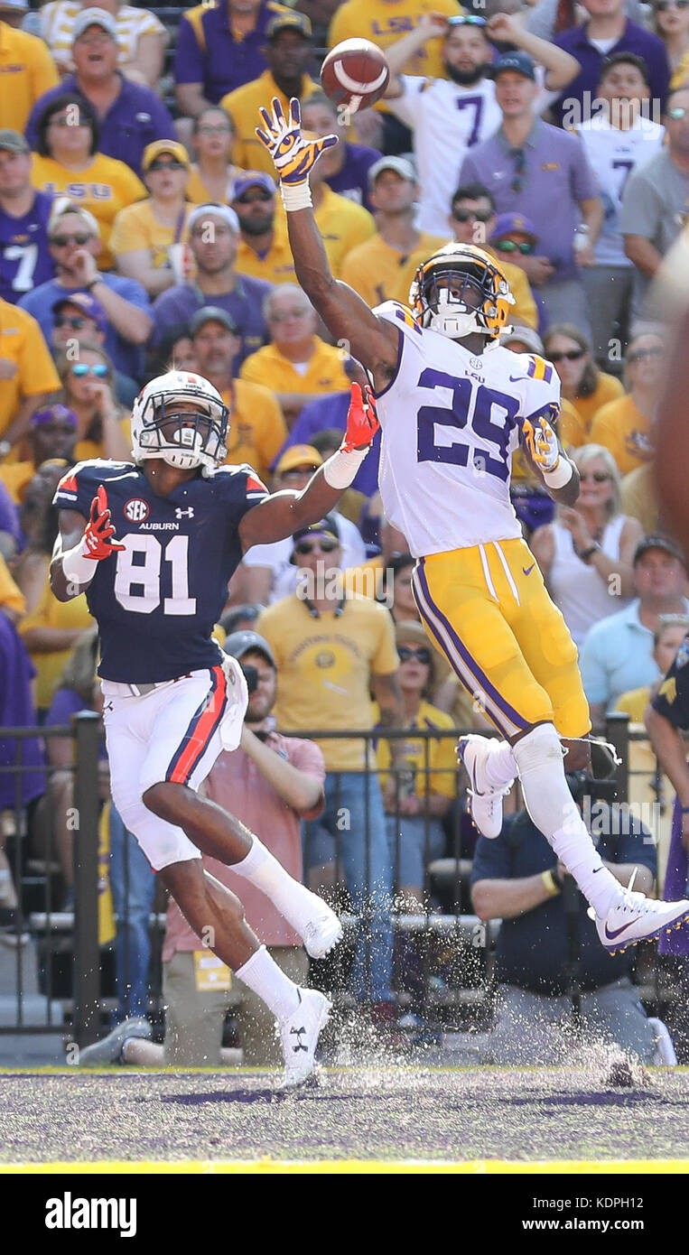 Baton Rouge, LA, USA. 14th Oct, 2017. LSU's Andraez Williams 19 tries