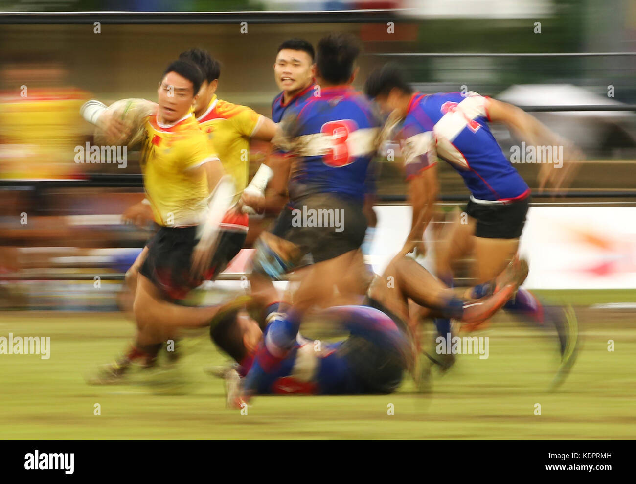 Colombo, Sri Lanka. 15th Oct, 2017. Asia Rugby Sevens 2017 at Race Course Ground on 15 October 2017 in Colombo, Sri Lanka Credit: Vimukthi Embuldeniya/Alamy Live News Stock Photo