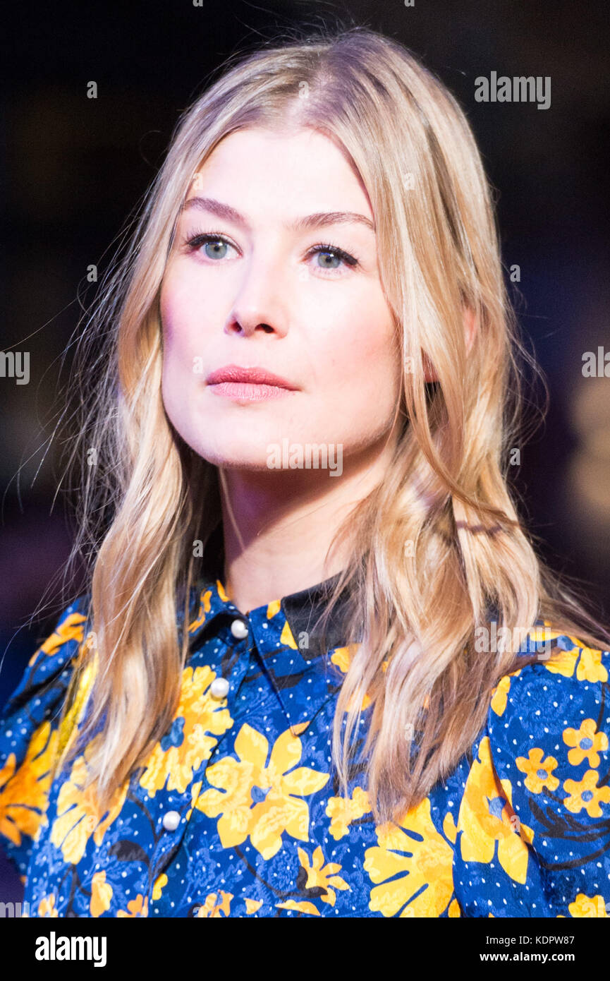 London, London, UK. 15th Oct, 2017. Rosamund Pike attends the Three