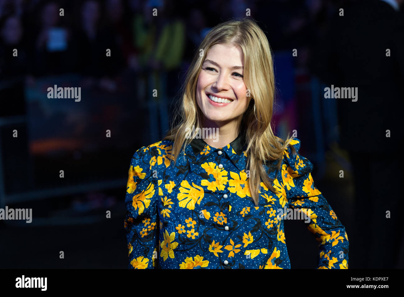 London, UK. 15th October 2017. Rosamund Pike arrives for the UK film