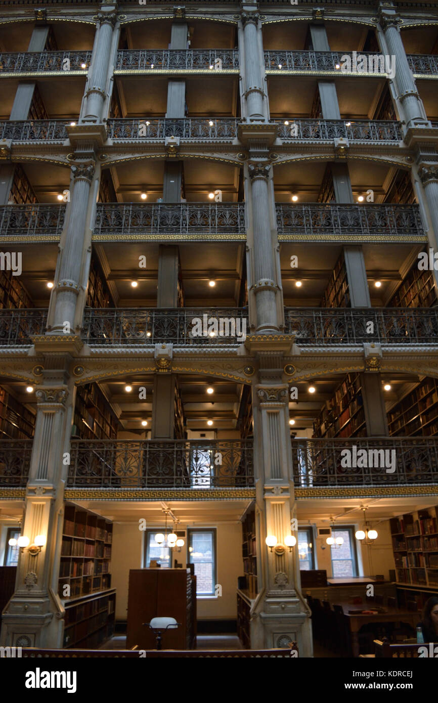 Interior of historic Peabody library Stock Photo Alamy