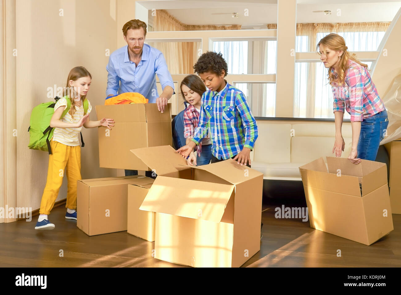 Parents and children, relocation Stock Photo Alamy