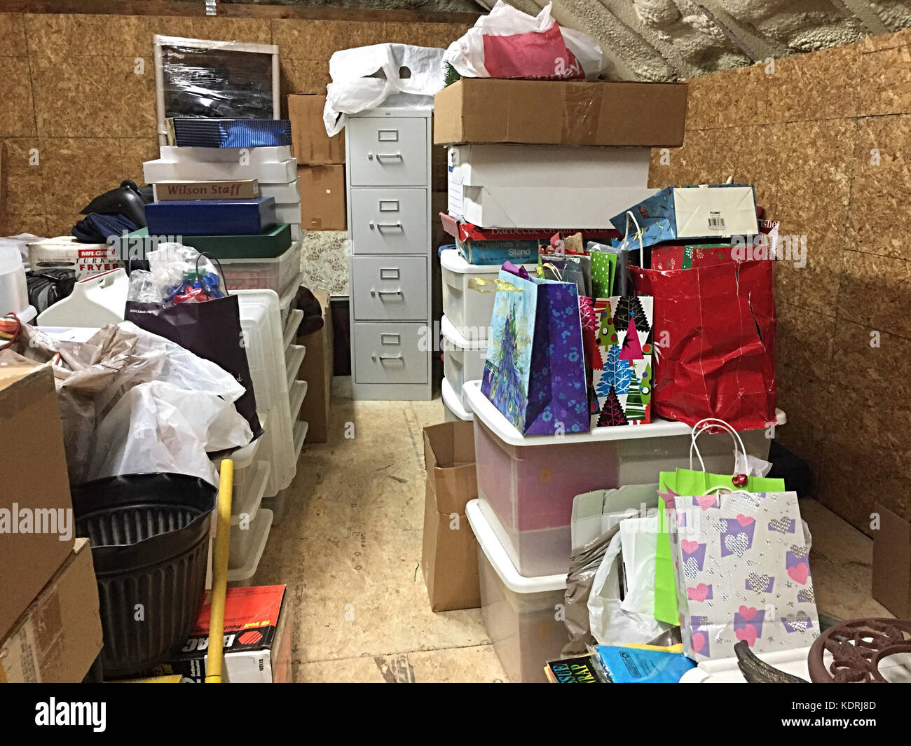 Attic Boxes Stock Photos & Attic Boxes Stock Images Alamy