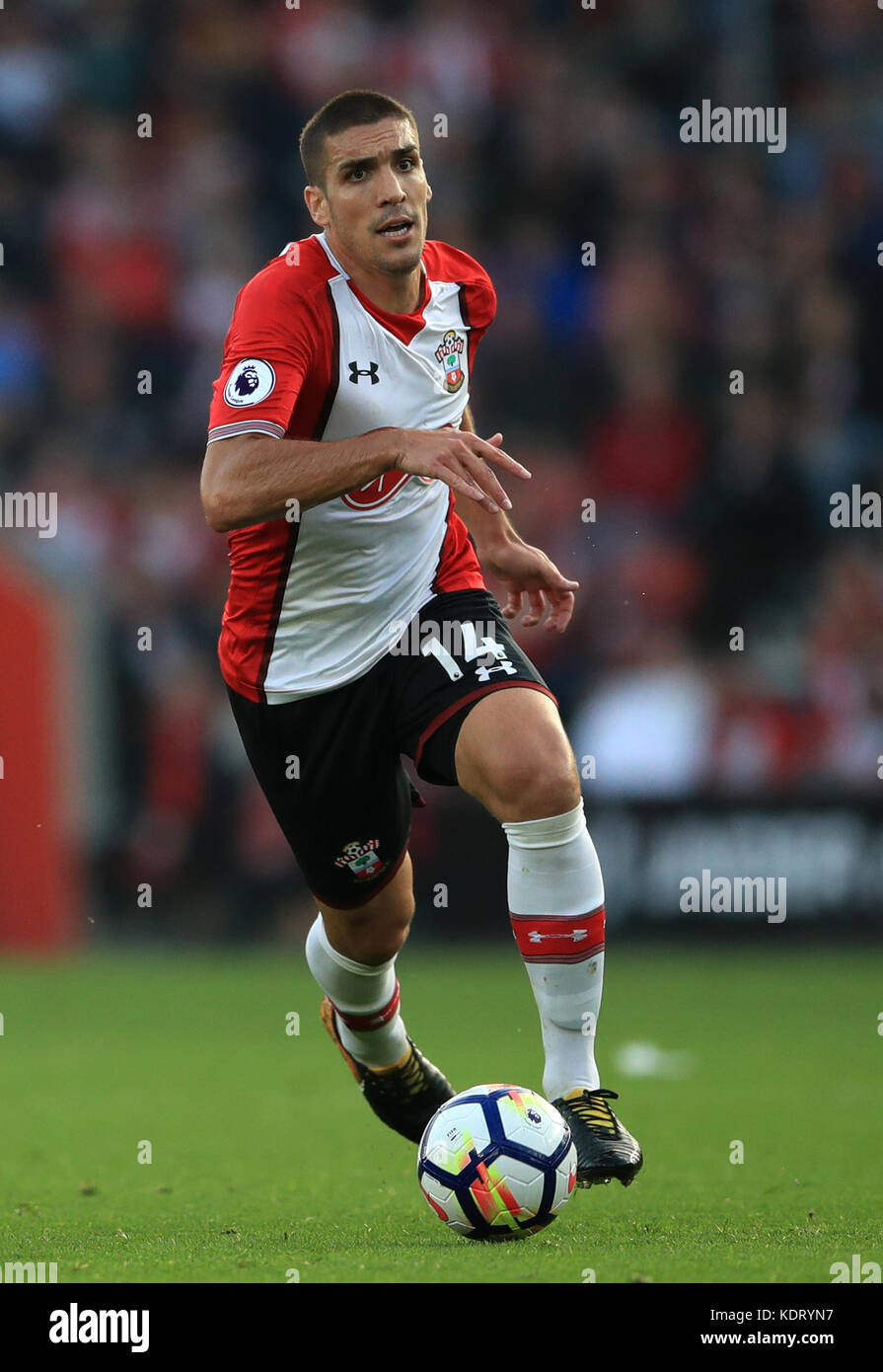 Oriol Romeu Southampton's Oriol Romeu Stock Photo - Alamy
