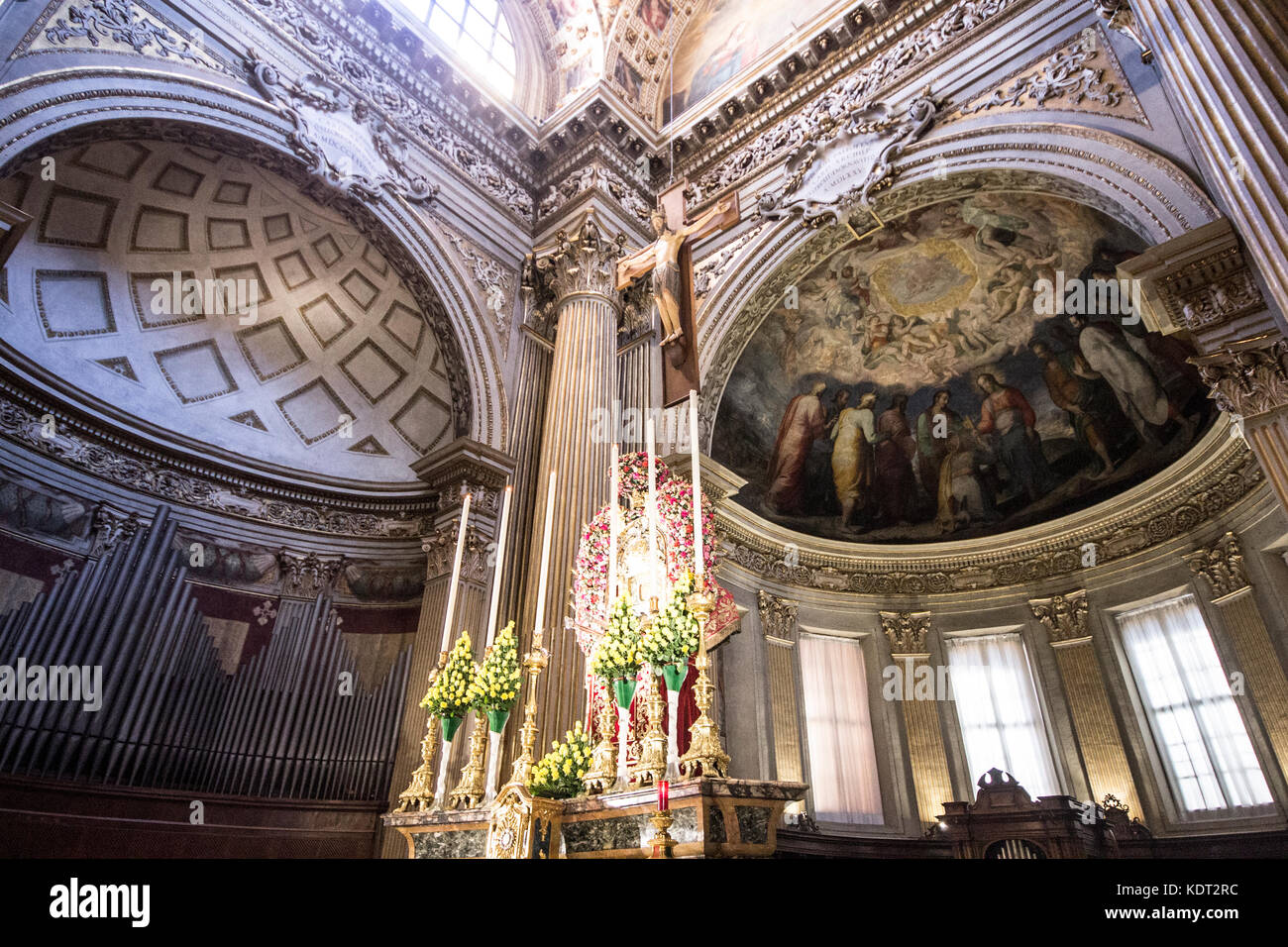 The Cattedrale Metropolitana di San Pietro in Bologna, Italy, a Baroque
