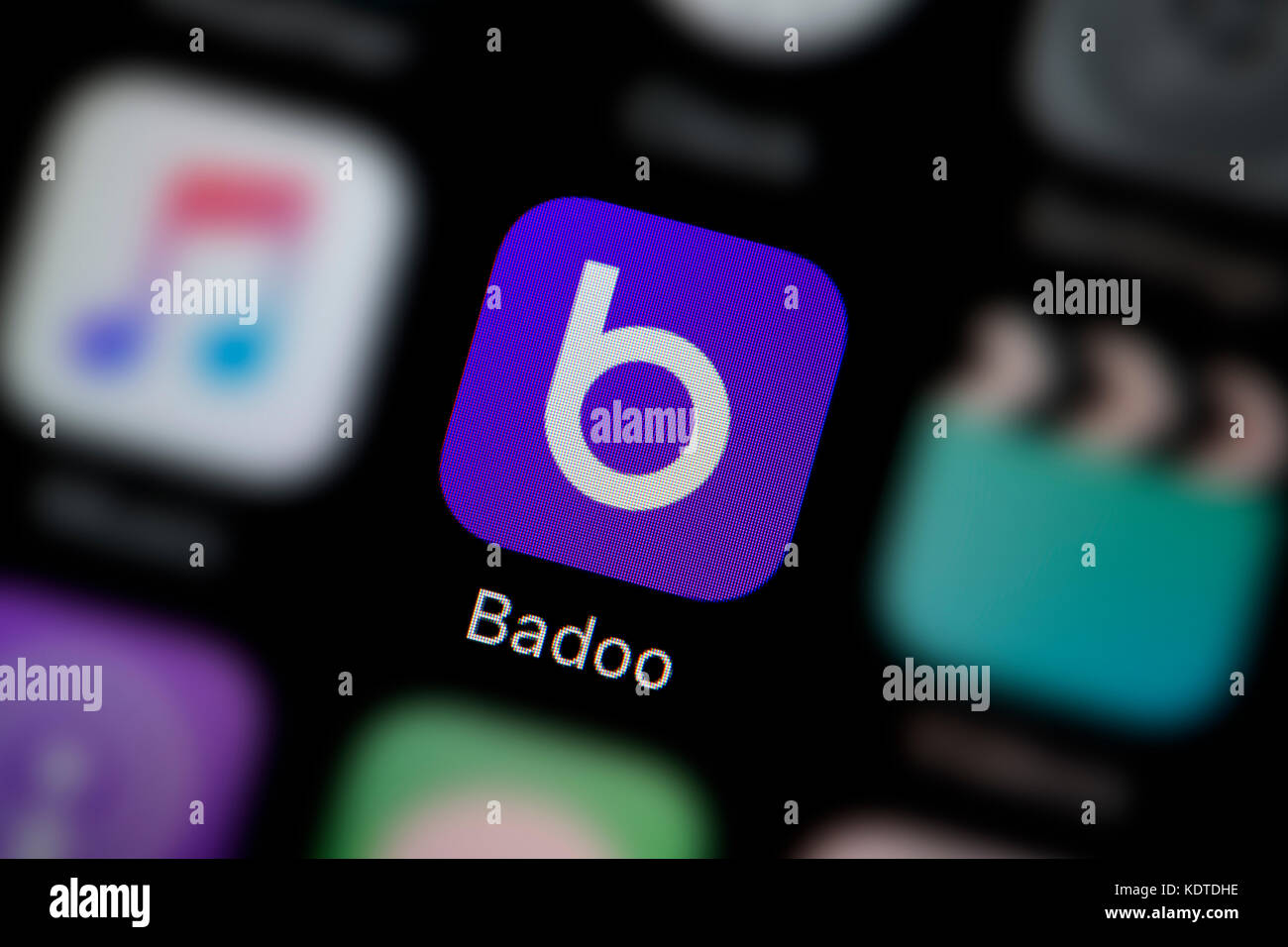 7 Ways to Sign Into Badoo: with Pictures