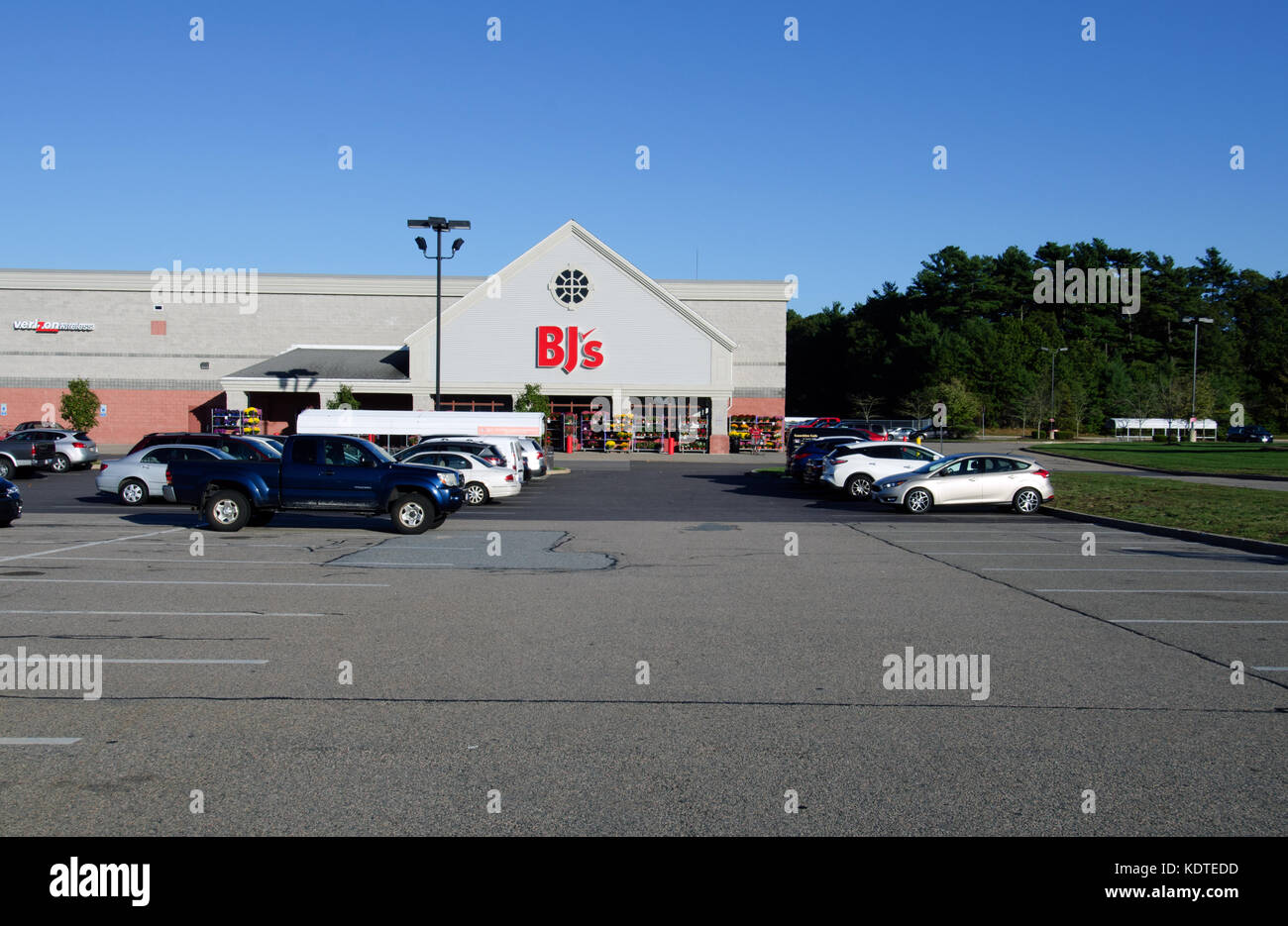 BJ’s Warehouse Club  box store exterior Taunton MA USA Stock Photo