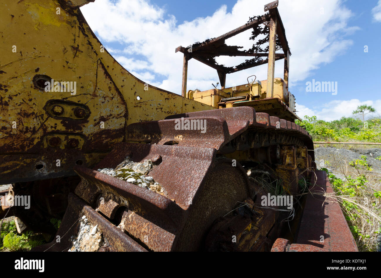 Abandoned bulldozer, Liku, Niue, South Pacific Stock Photo