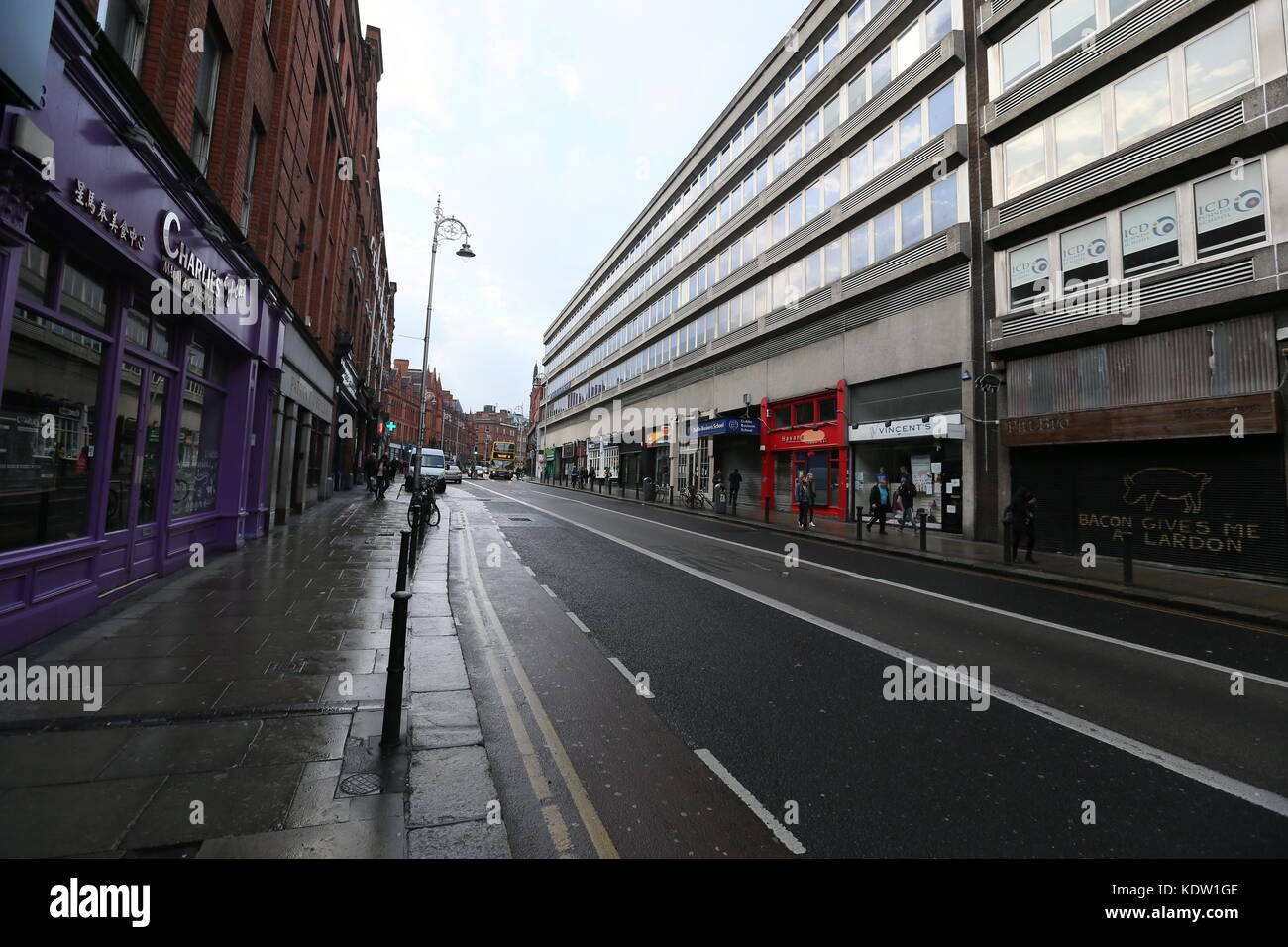 Dublin, Ireland. 16th Oct, 2017. A view of a quiet George's Street in Dublin city centre during the build up to Ophelia. Image from Dublin, Ireland during the build up to Storm Ophelia. The ex hurricane storm is predicted to be the most powerful to hit Ireland in decades. Credit: Brendan Donnelly/Alamy Live News Stock Photo