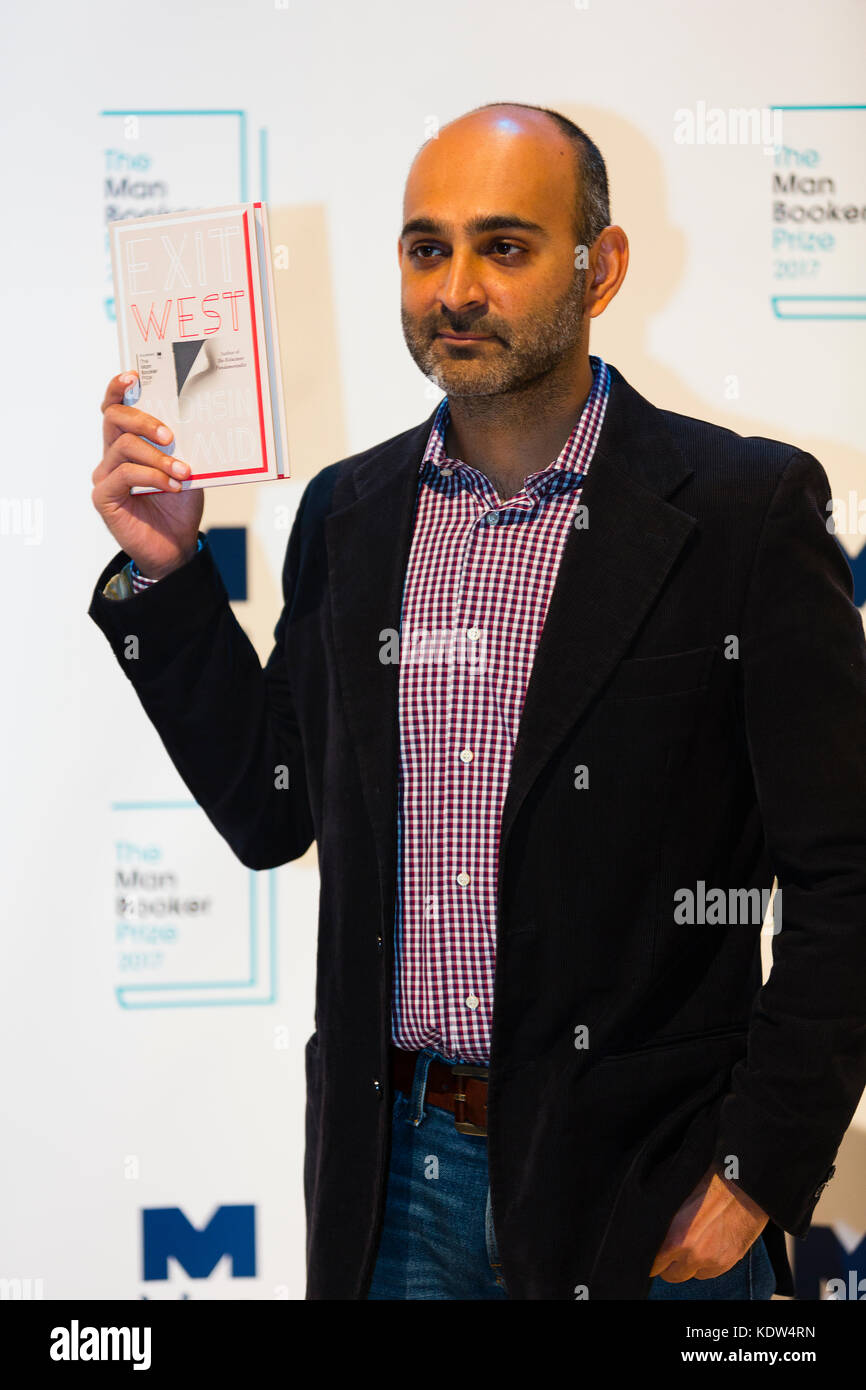 London, UK. 16th October, 2017. Mohsin Hamid, author of Exit West, shortlisted for the 2017 Man Booker Prize for Fiction. Credit: Dave Stevenson/Alamy Live News Stock Photo