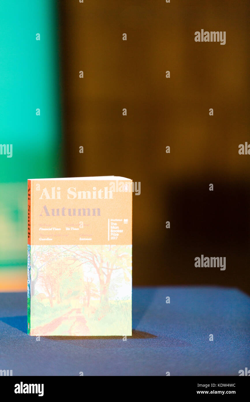 London, UK. 16th October, 2017. Ali Smith's novel Autumn, shortlisted for the 2017 Man Booker Prize for Fiction. Credit: Dave Stevenson/Alamy Live News Stock Photo